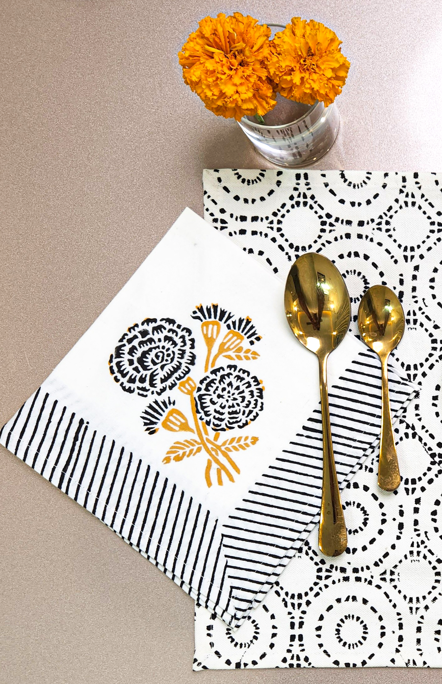 HANDBLOCKED COTTON CANVAS TABLE MATS AND NAPKINS