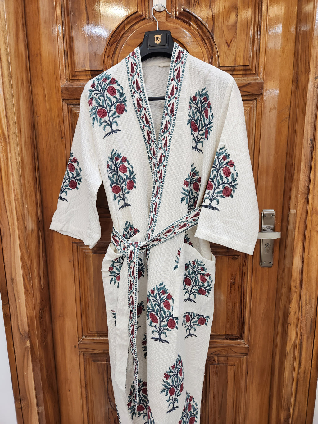 ELEGANT WAFFLE COTTON BATHROBE