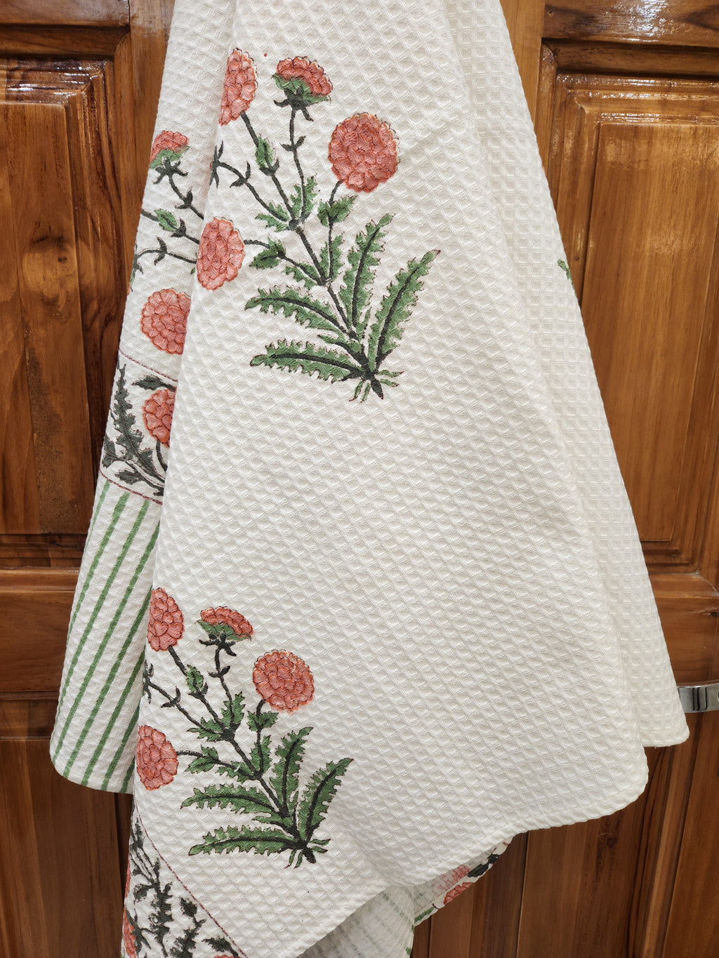 HANDBLOCKED BODY TOWEL / HAND TOWEL