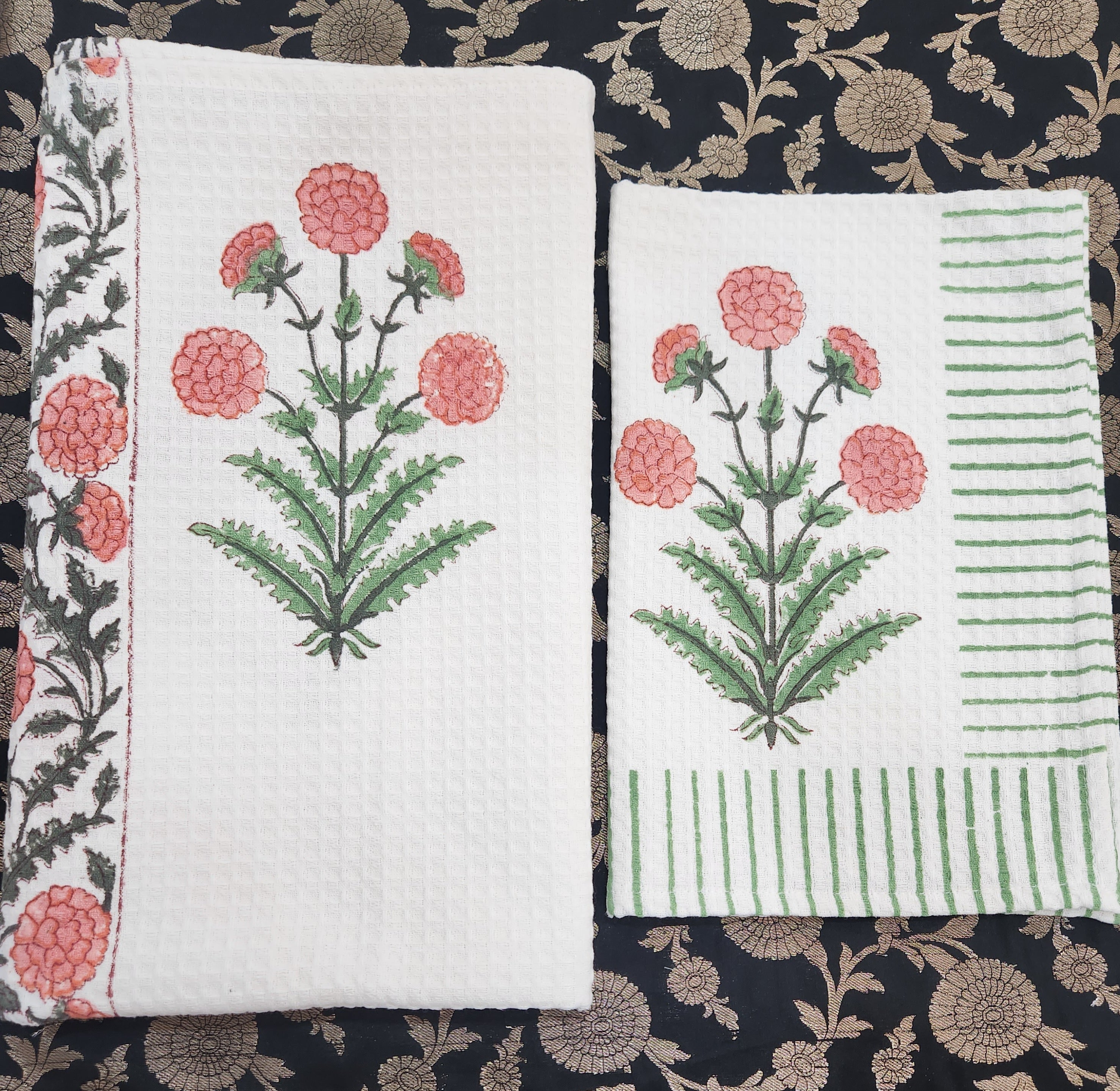 HANDBLOCKED BODY TOWEL / HAND TOWEL