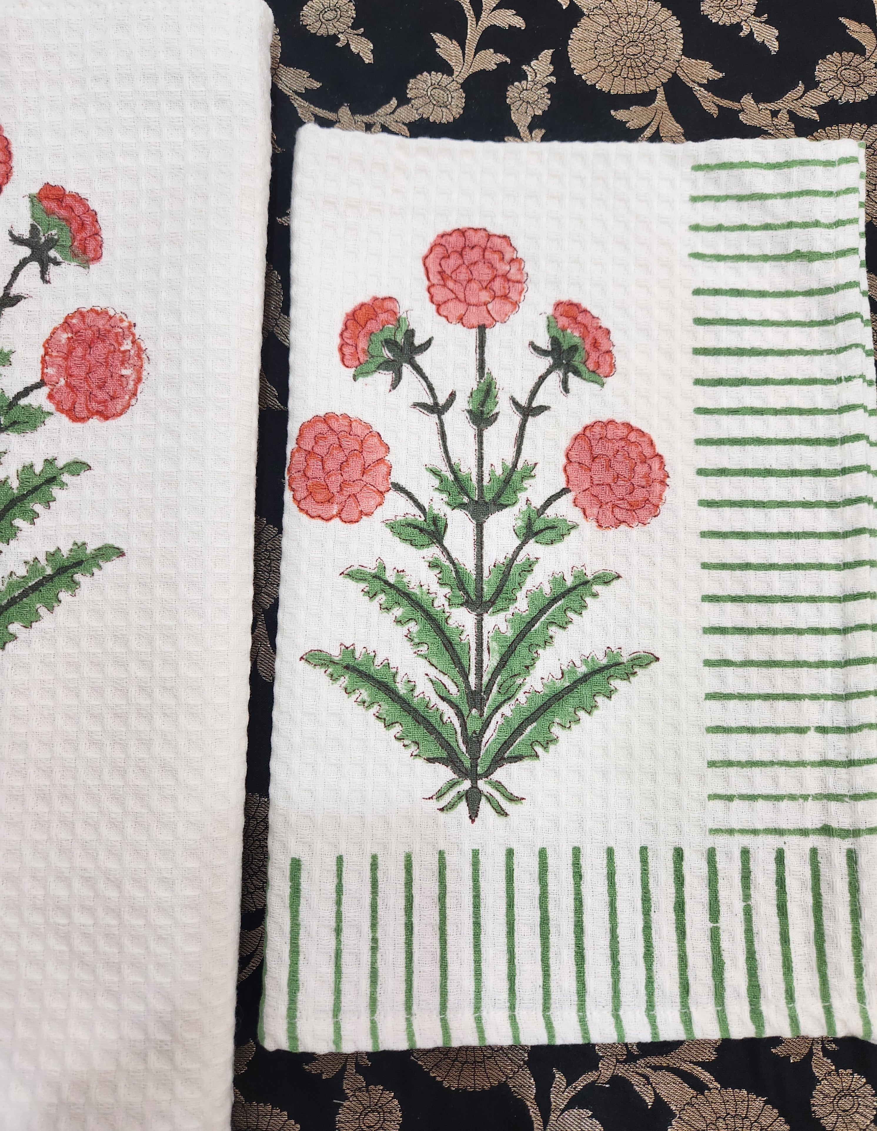 HANDBLOCKED BODY TOWEL / HAND TOWEL