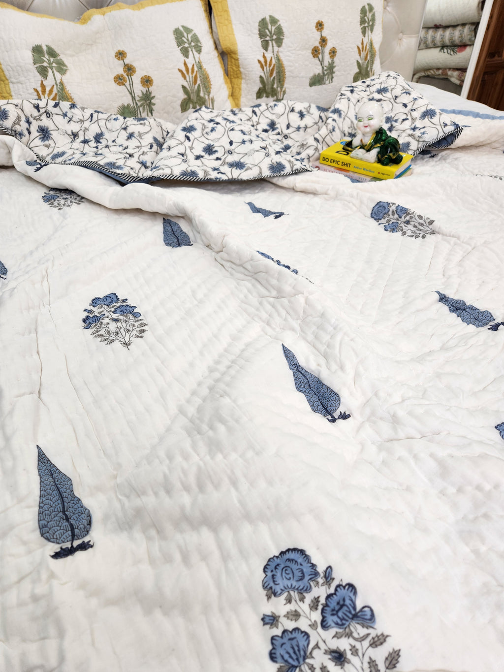 HANDBLOCKED DOUBLE BED QUILT