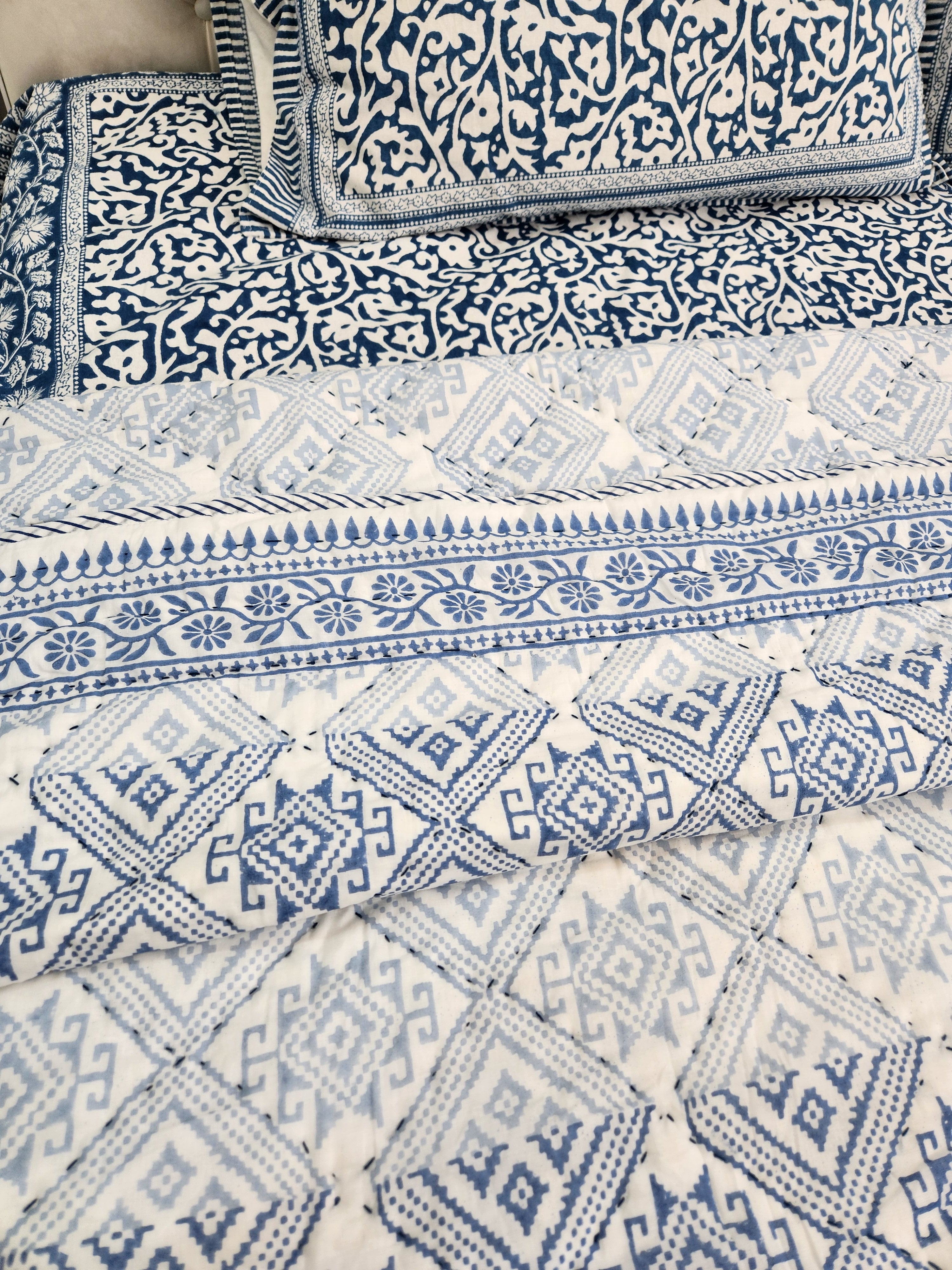 HANDBLOCKED DOUBLE BED QUILT