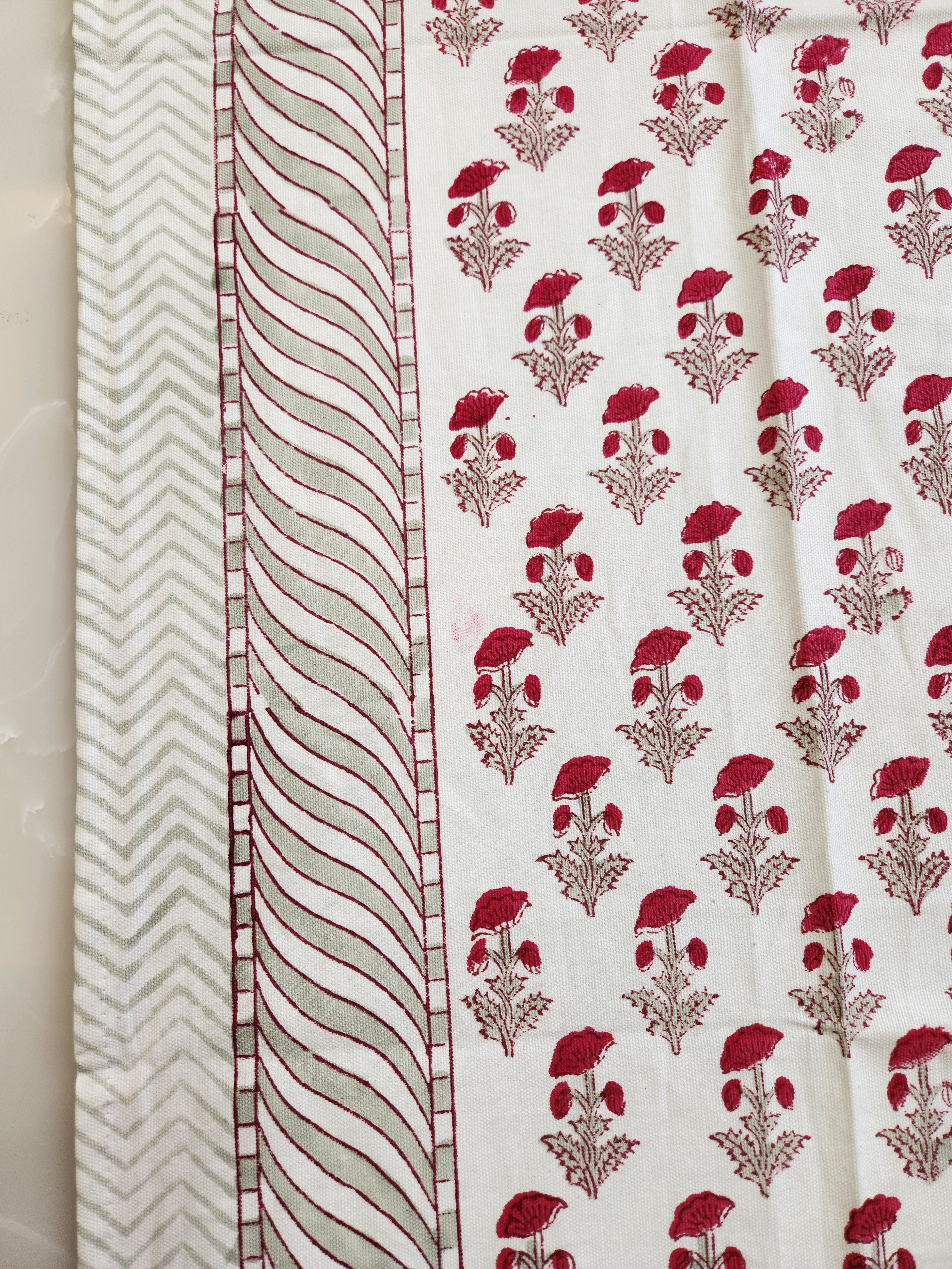 HANDBLOCK TABLE COVER 4 SEATER