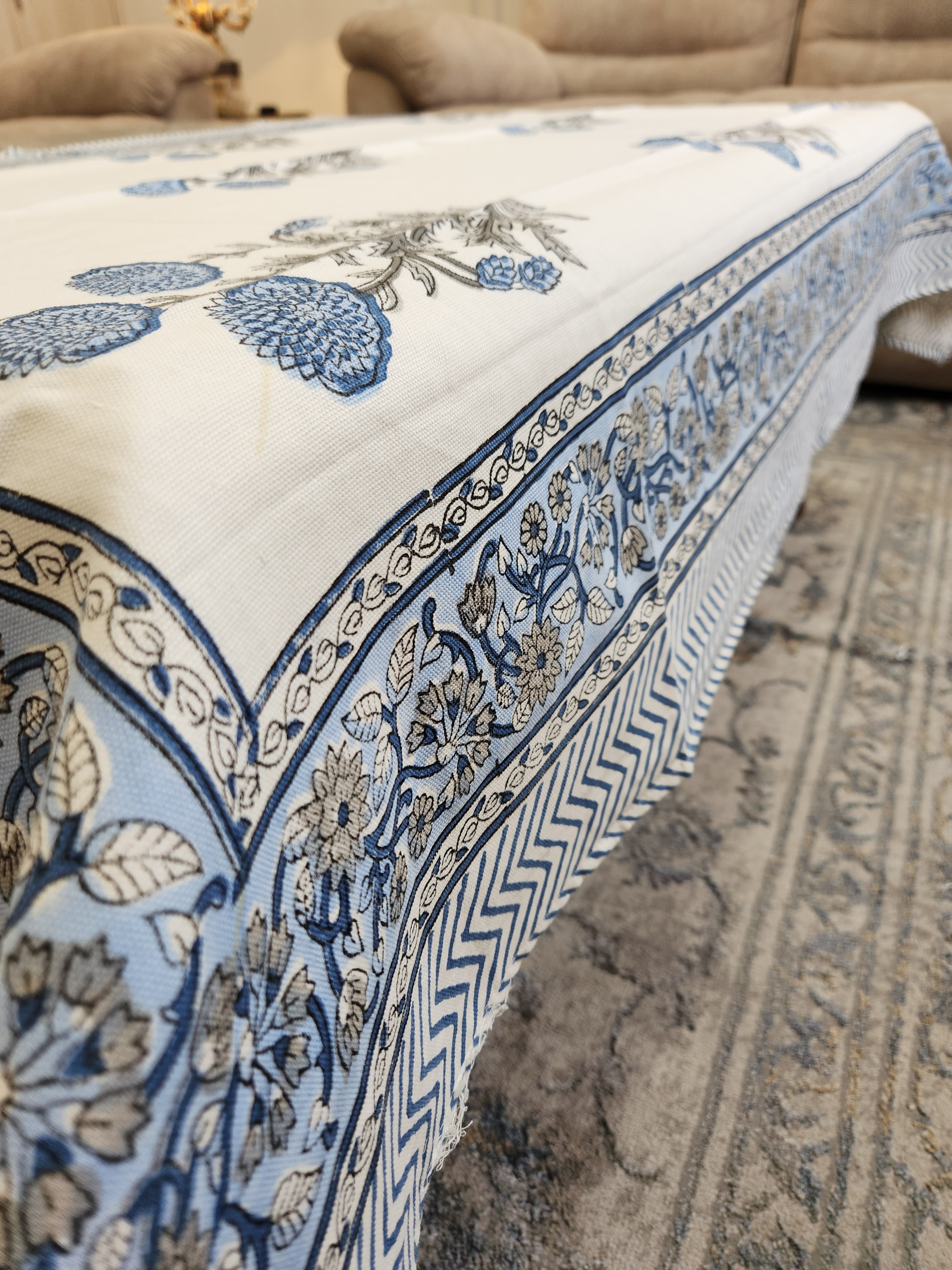 HANDBLOCK TABLE COVER 4 SEATER