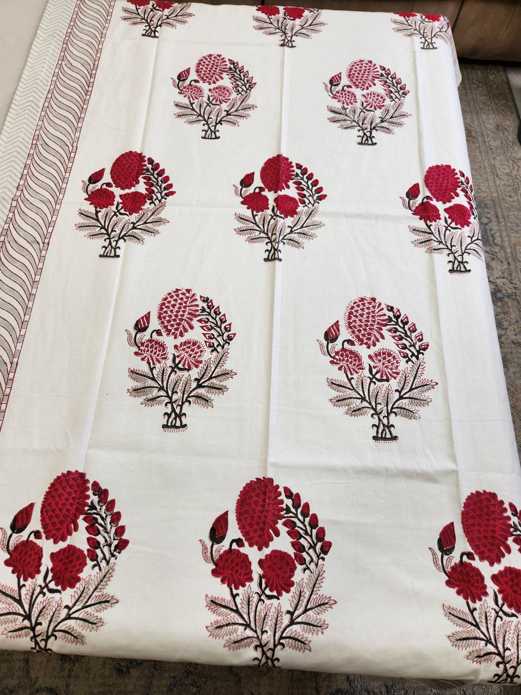 HANDBLOCK TABLE COVER 4 SEATER