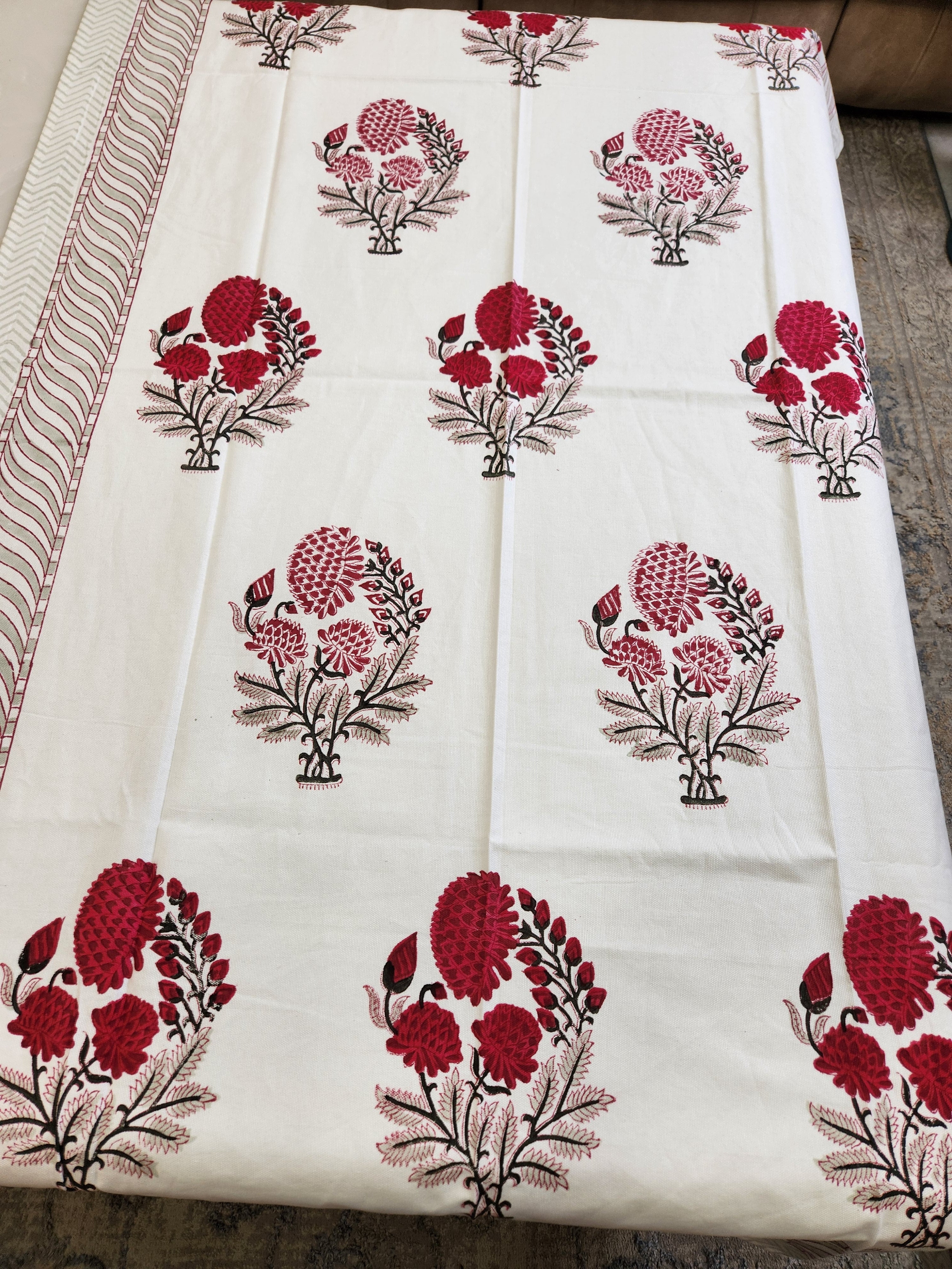 HANDBLOCK TABLE COVER 4 SEATER