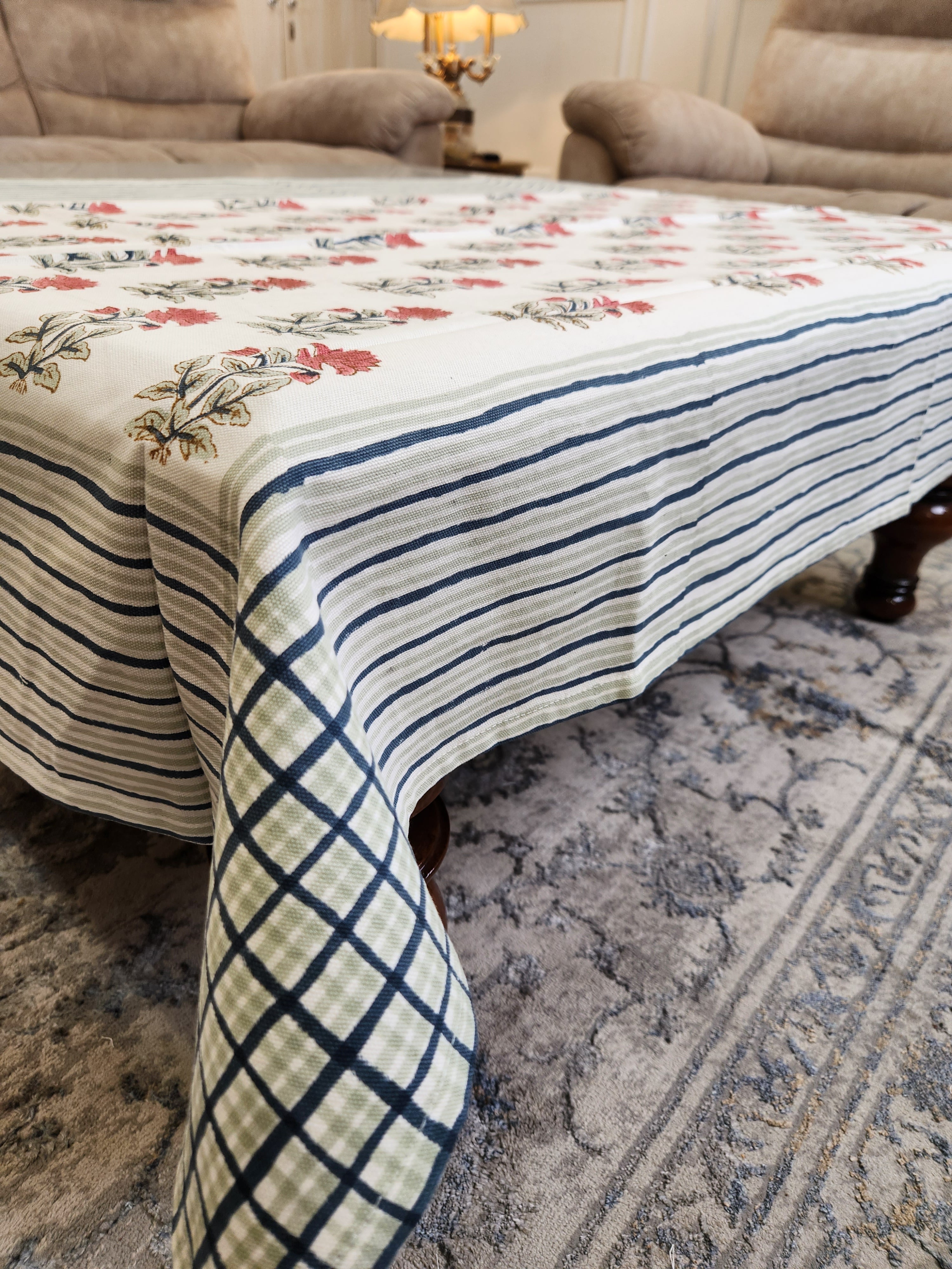 HANDBLOCK TABLE COVER 4 SEATER