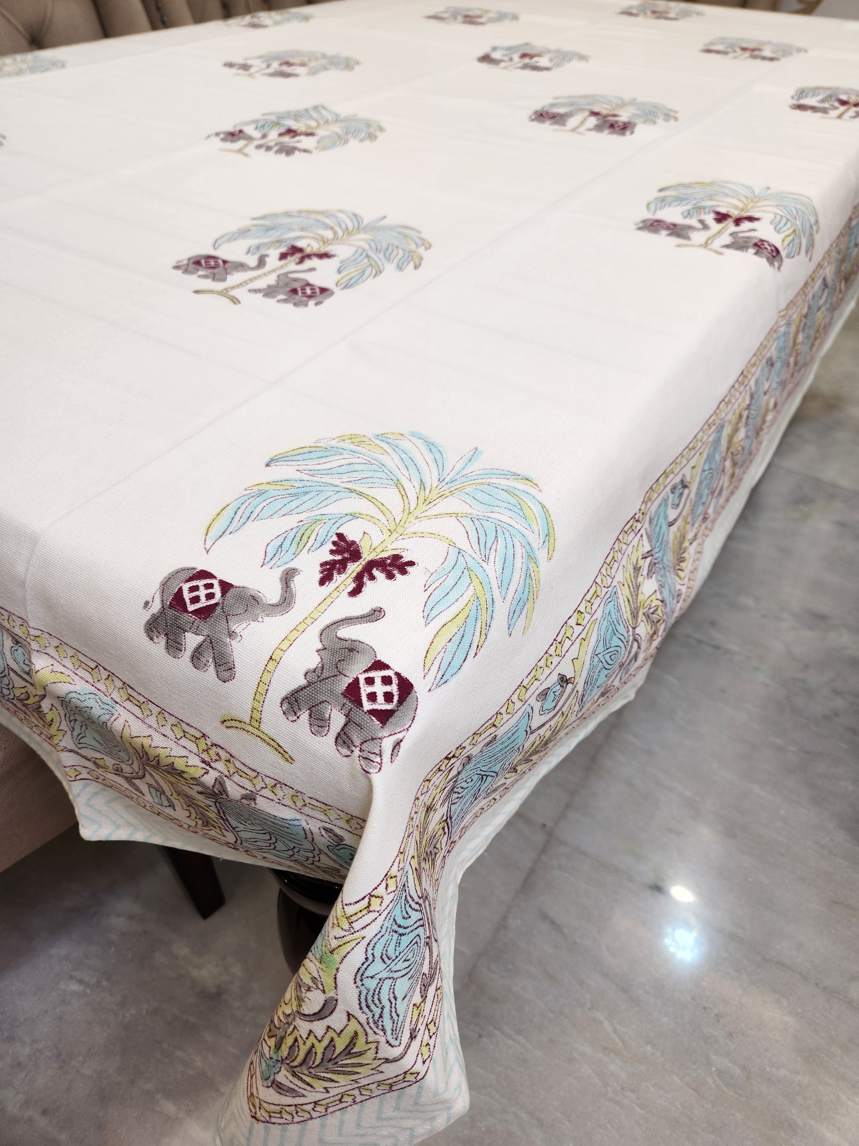 HANDBLOCK TABLE COVER 8 SEATER