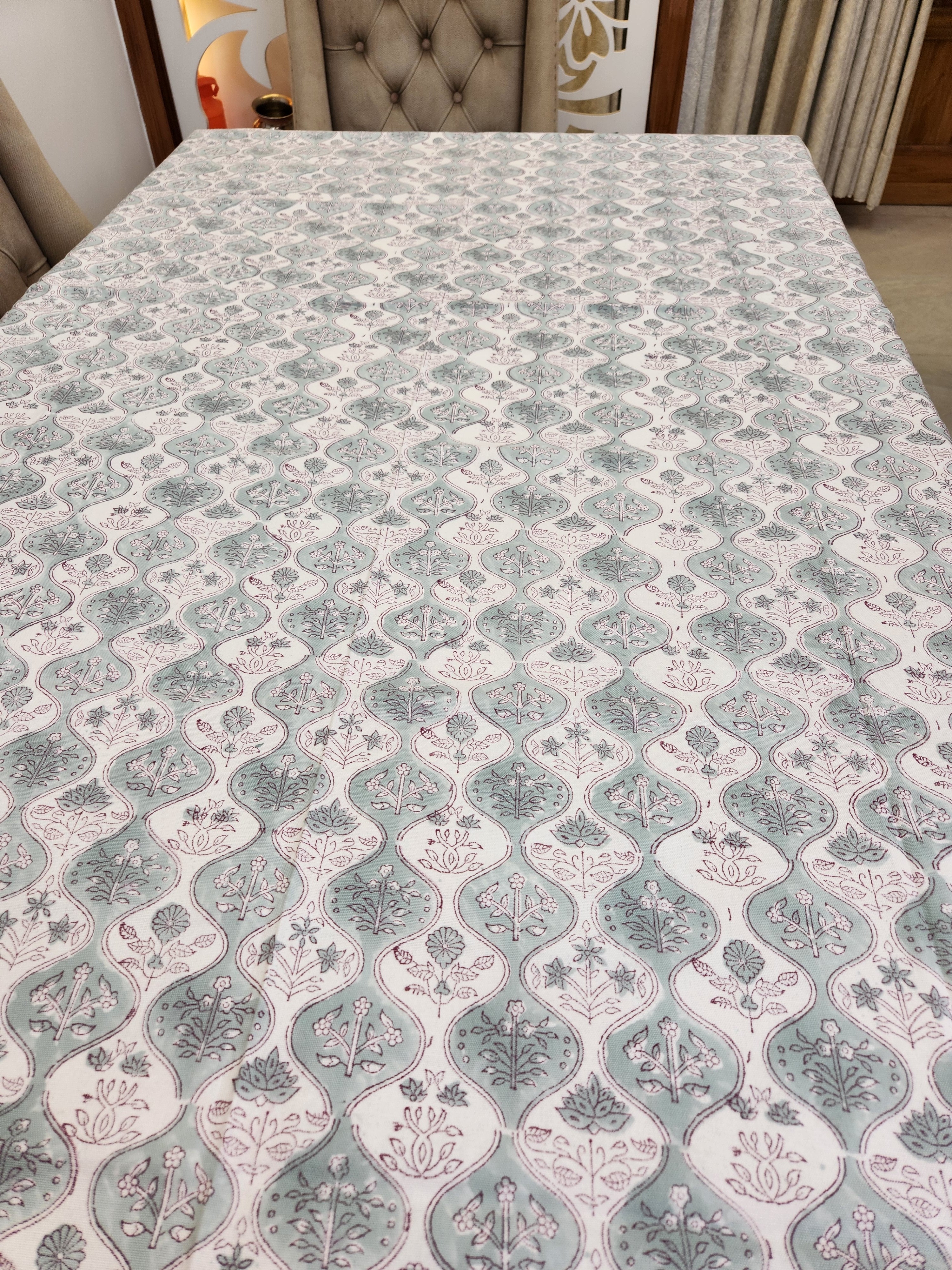 HANDBLOCK TABLE COVER 8 SEATER