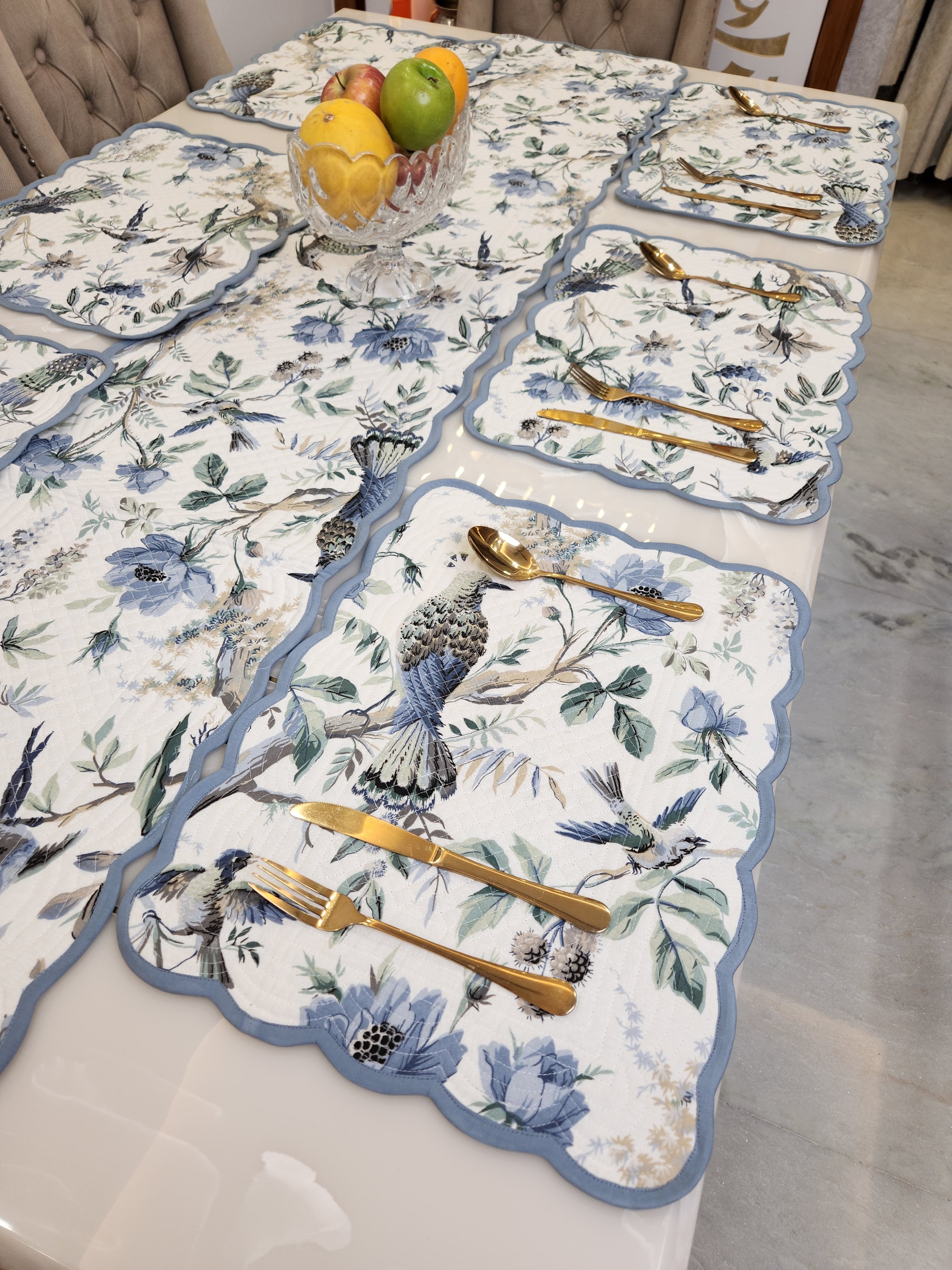 REVERSIBLE QUILTED TABLE RUNNER AND MATS