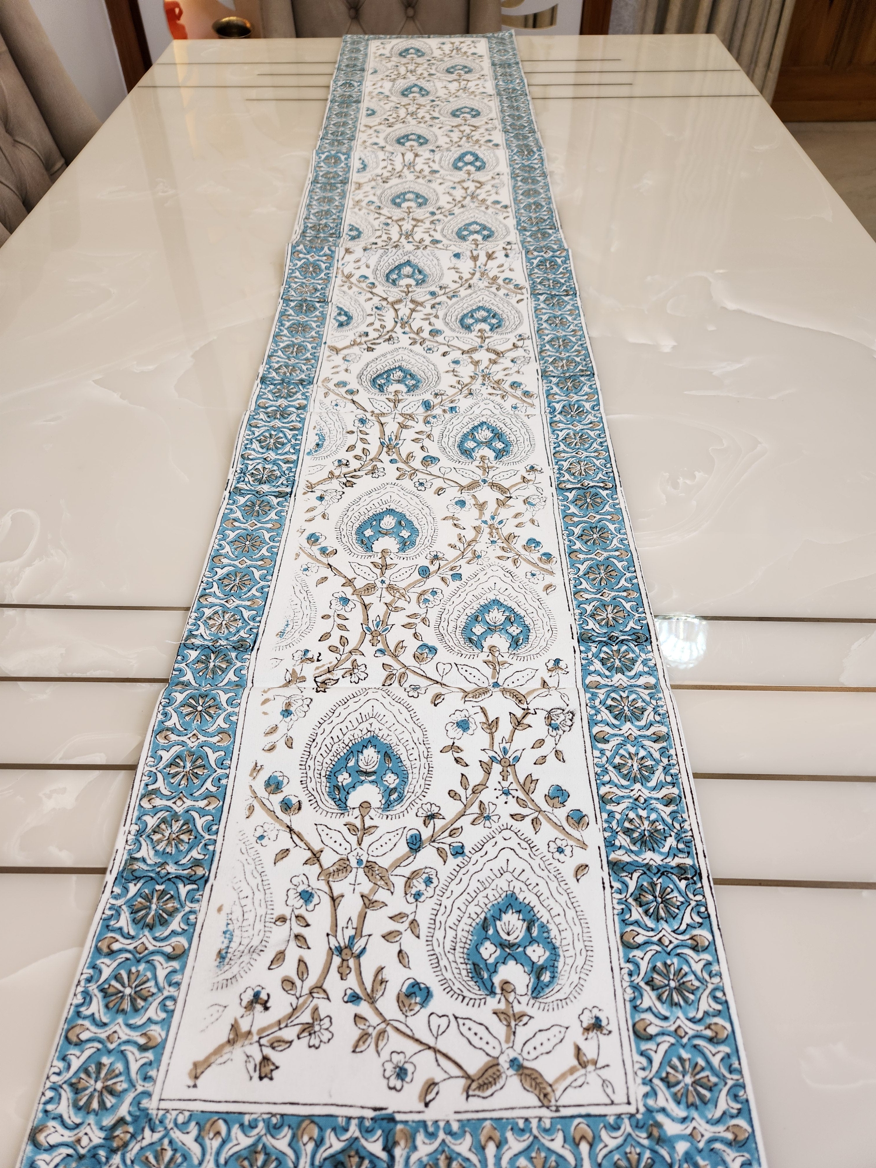 HANDBLOCK PRINTED TABLE RUNNER