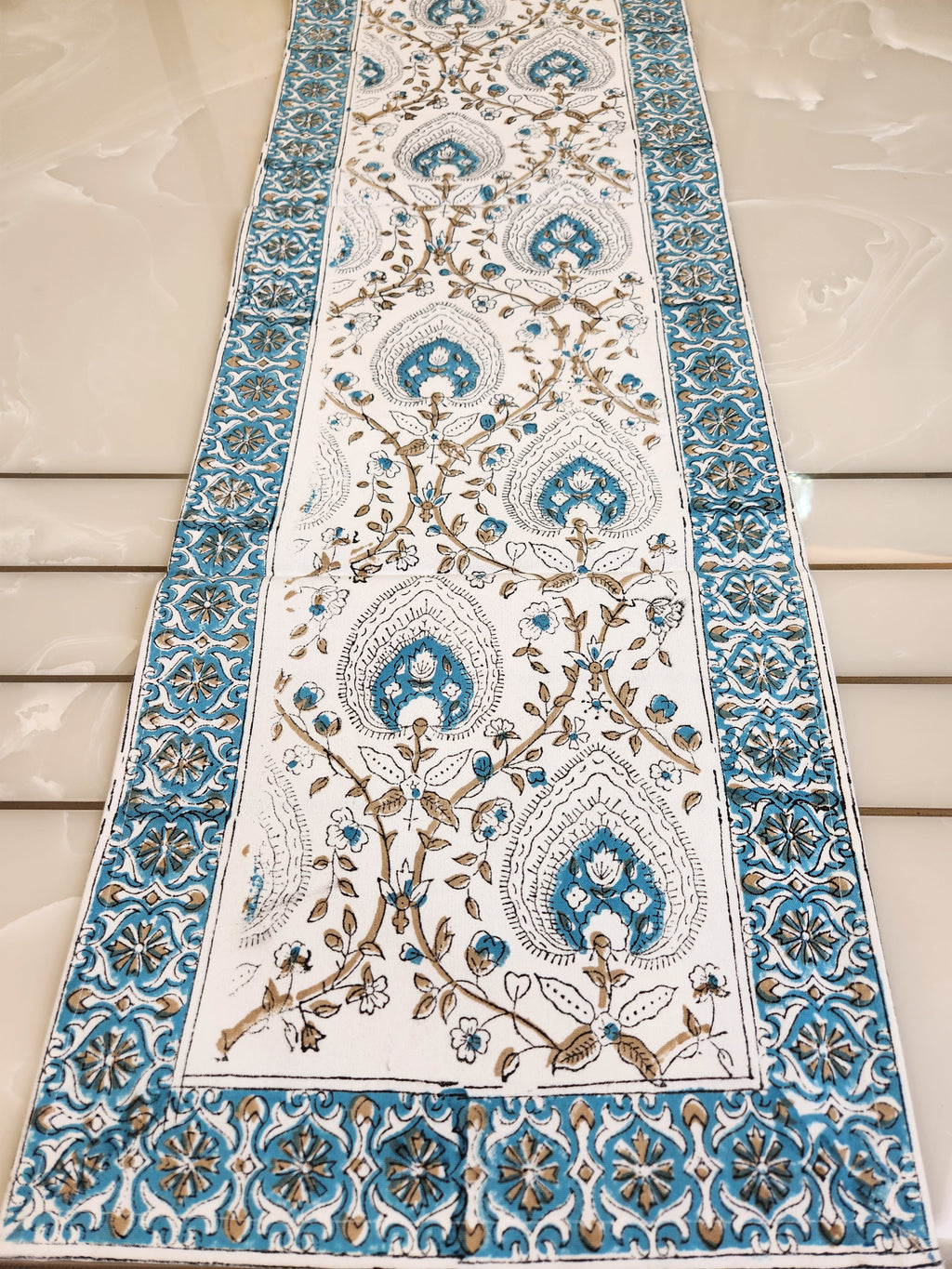 HANDBLOCK PRINTED TABLE RUNNER