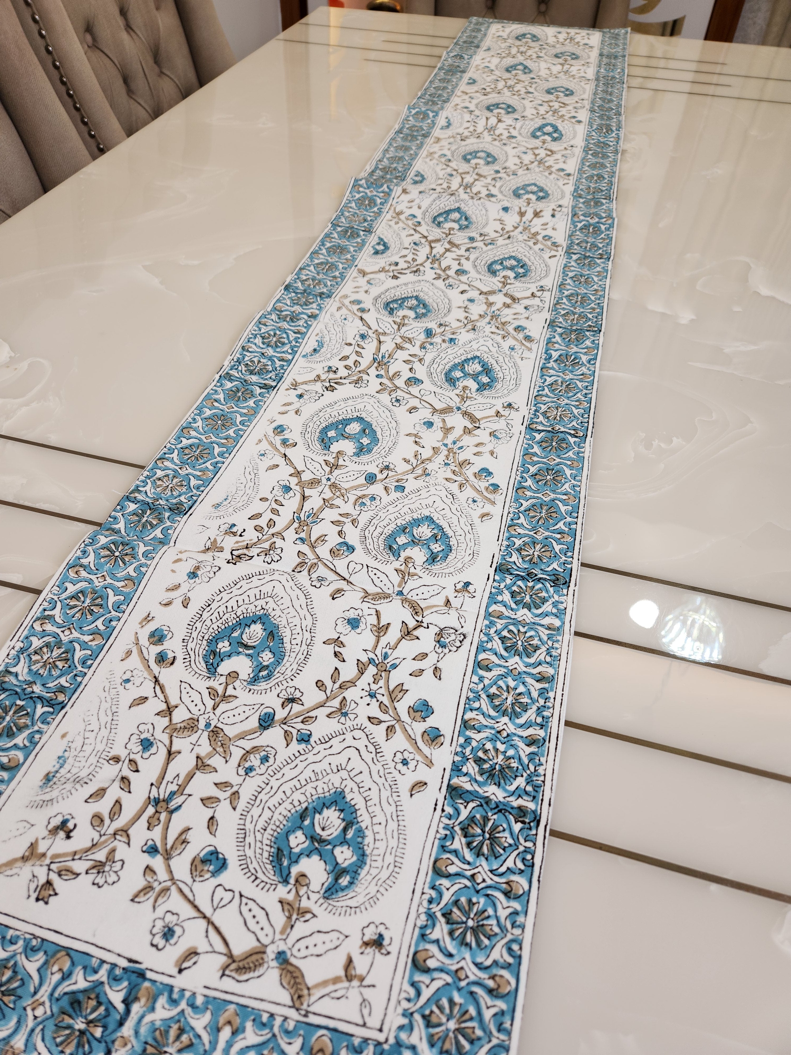 HANDBLOCK PRINTED TABLE RUNNER