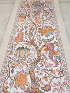 TABLE RUNNER