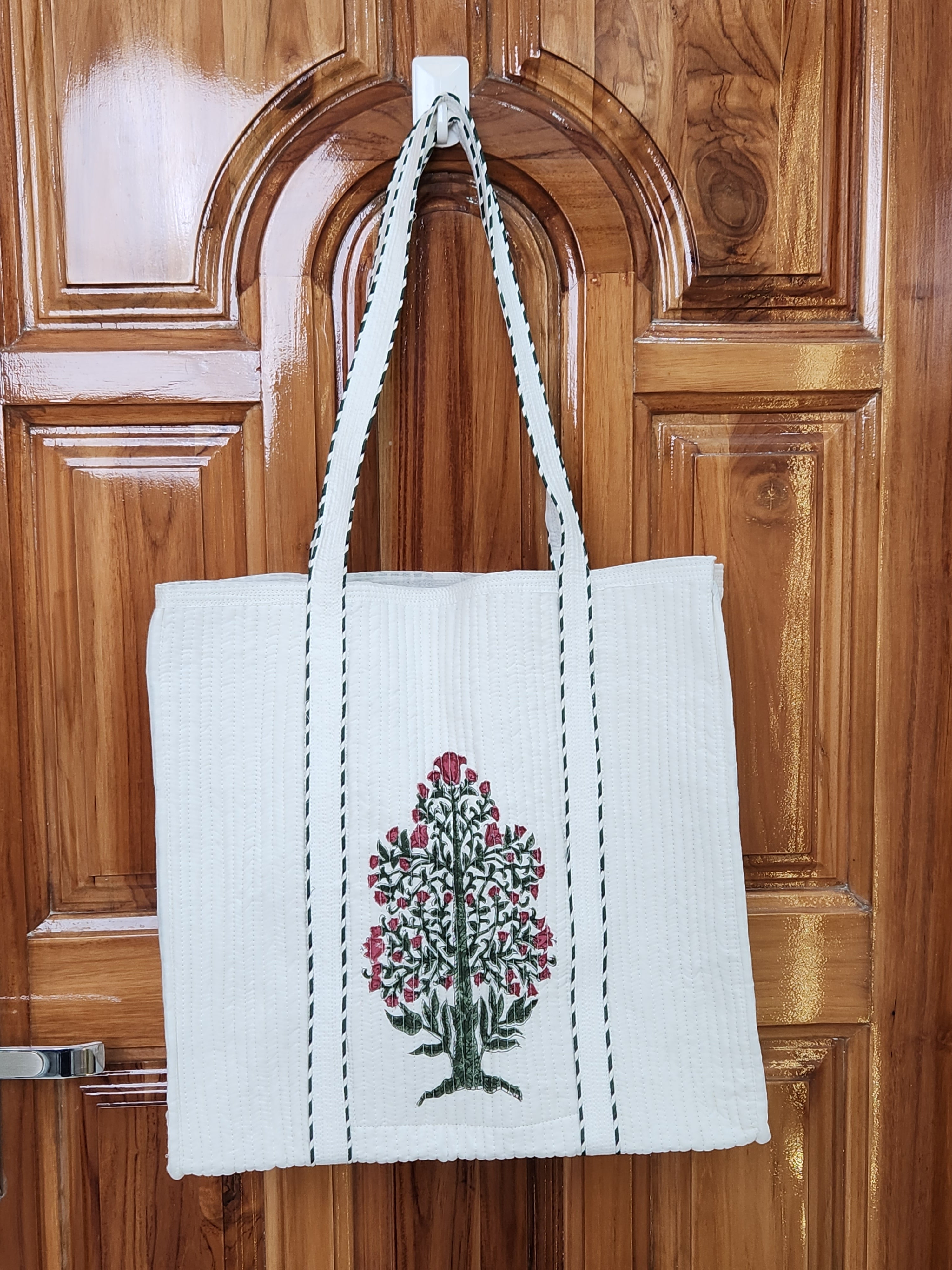 TOTE BAG