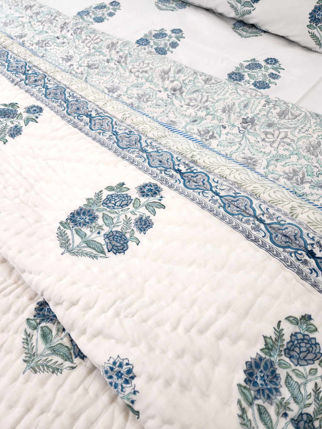 HANDBLOCKED DOUBLE BED QUILT