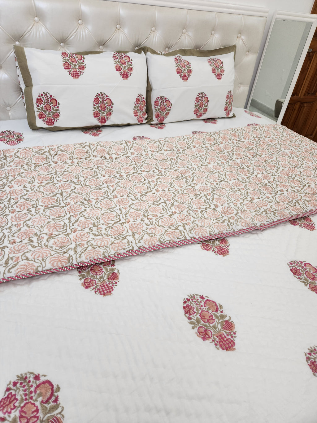 HANDBLOCKED DOUBLE BED QUILT