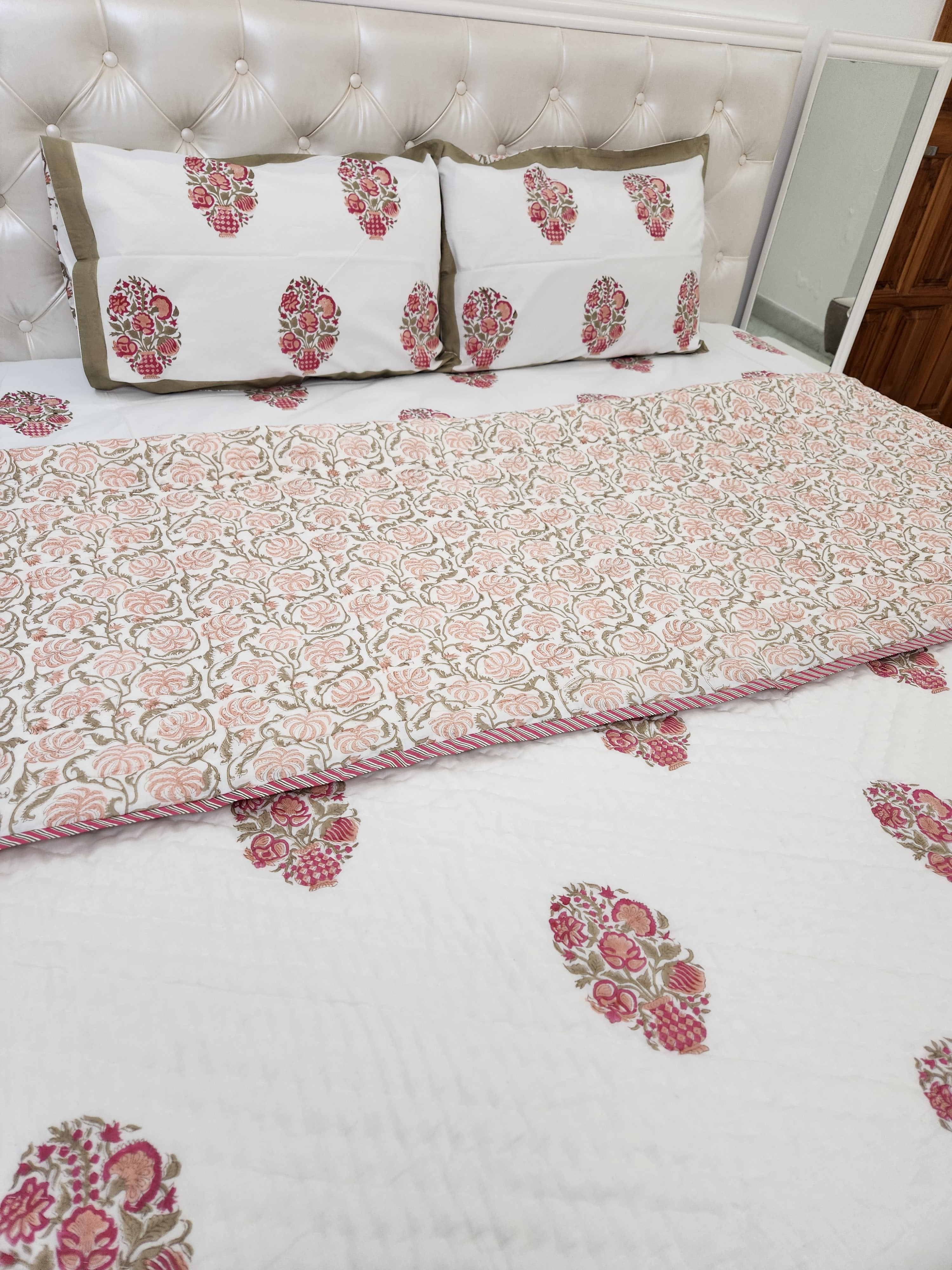 HANDBLOCKED DOUBLE BED QUILT