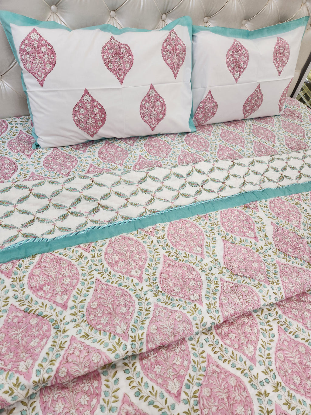 HANDBLOCKED DOUBLE BED QUILT