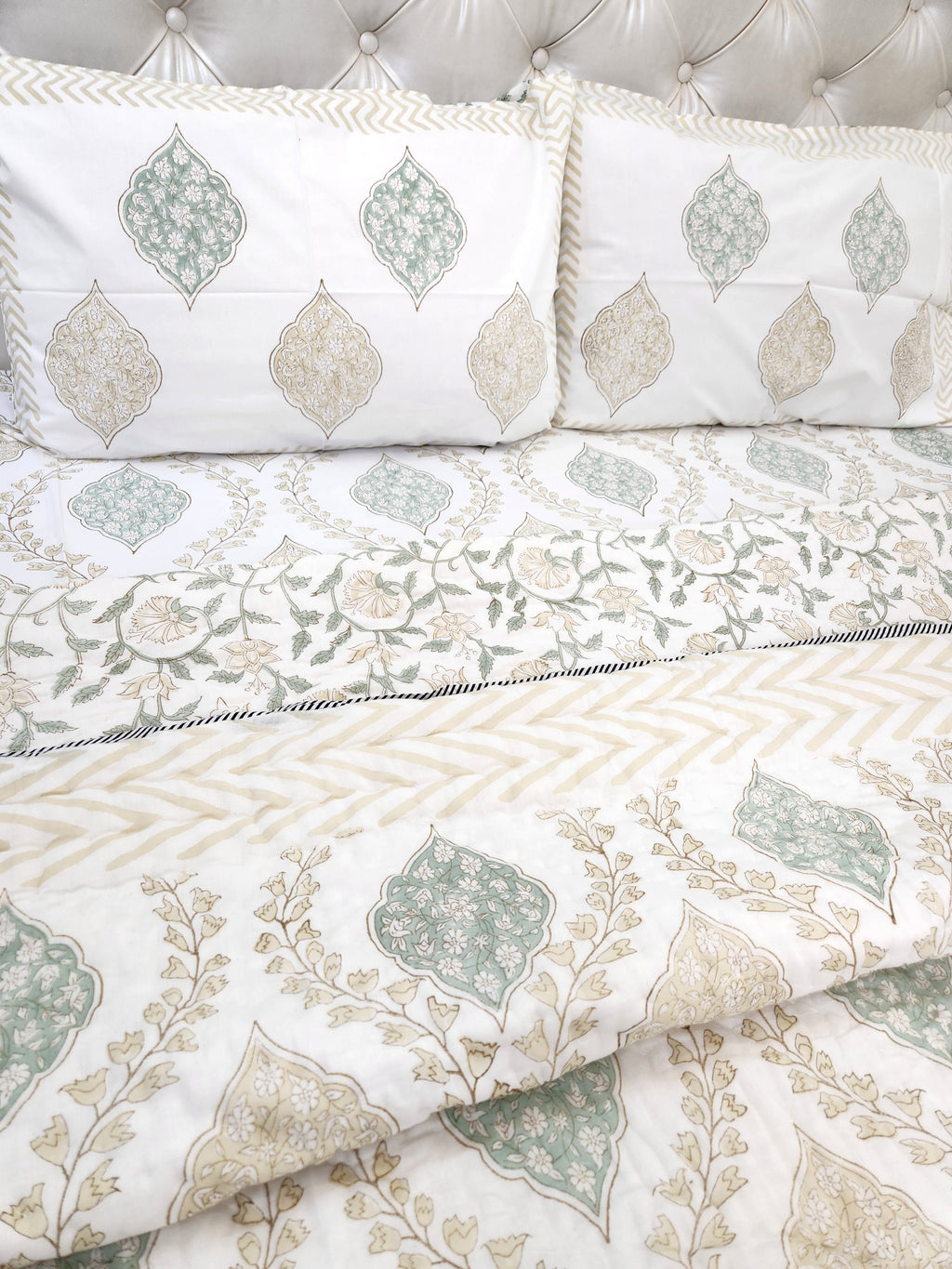 HANDBLOCKED DOUBLE BED QUILT