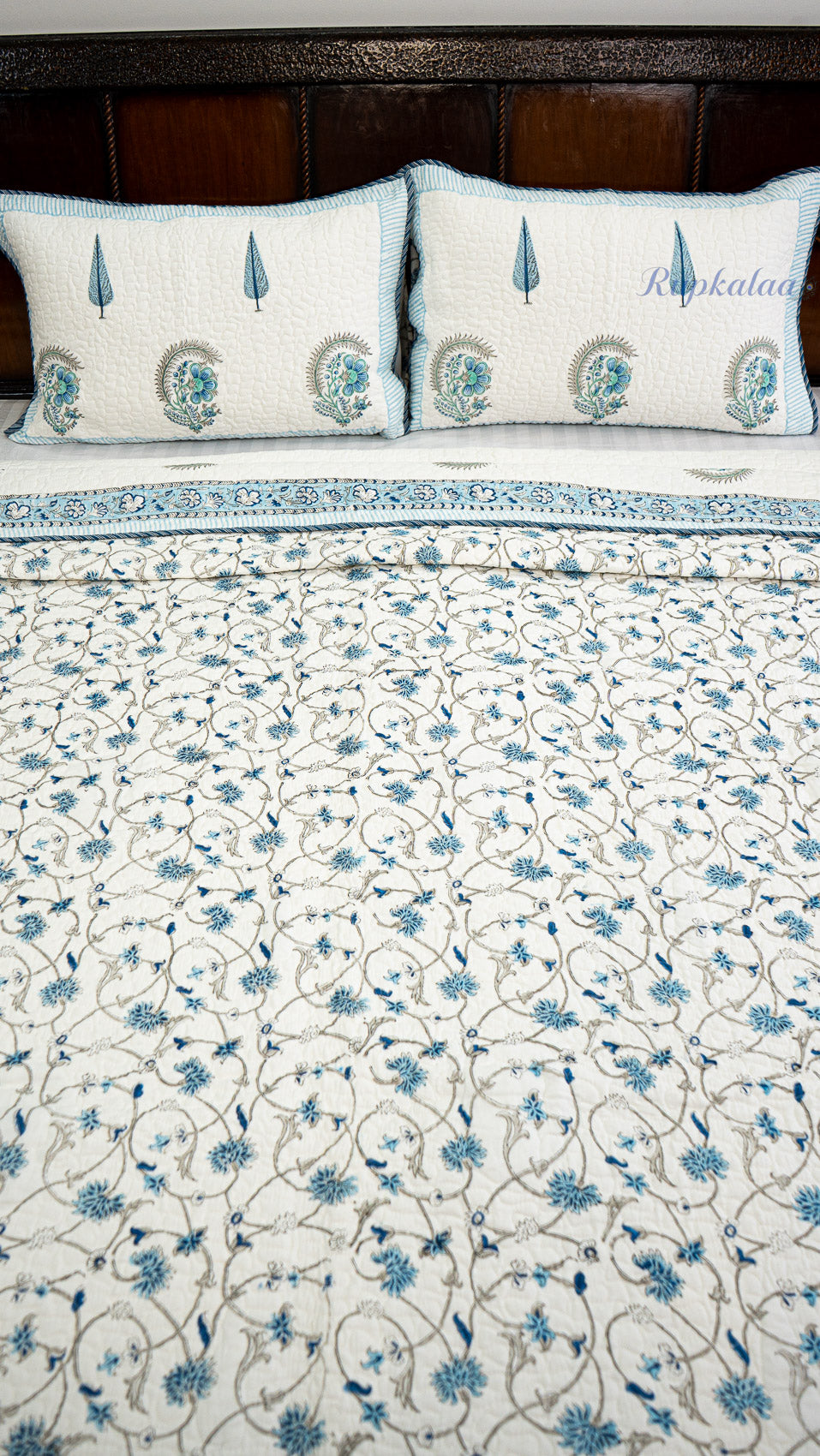 Abstract Neel Hand Block Printed Cotton Reversible Quilted Bed Cover