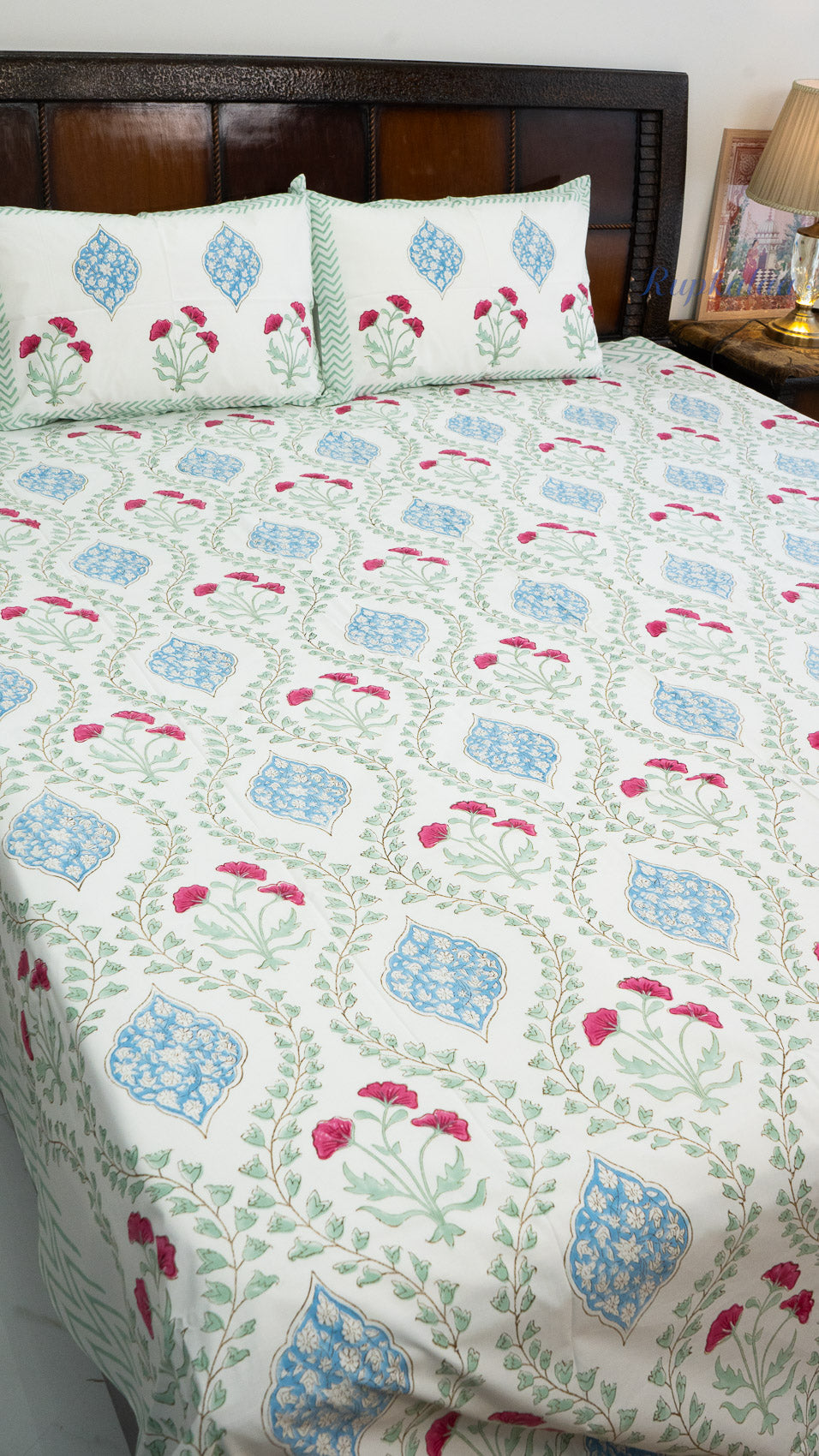 Sadabahaar Hand Block Printed Cotton Bedsheet with Two Pillow Covers