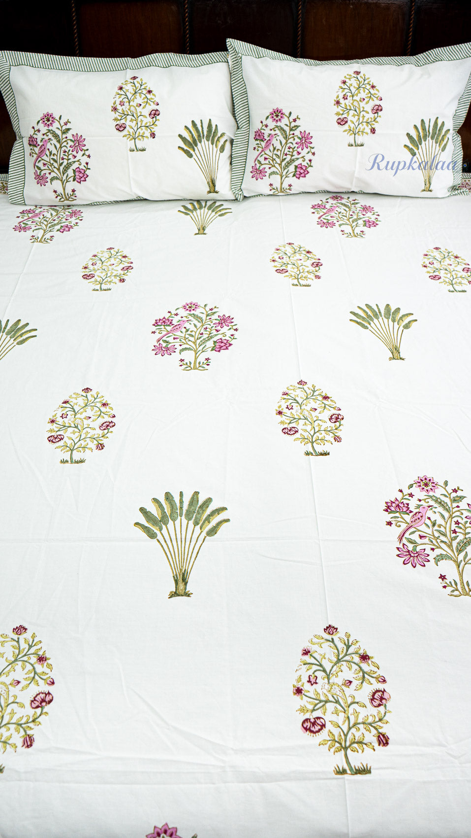 Classic Jaipuri Handblock Printed Bedsheet with Two Pillow Covers