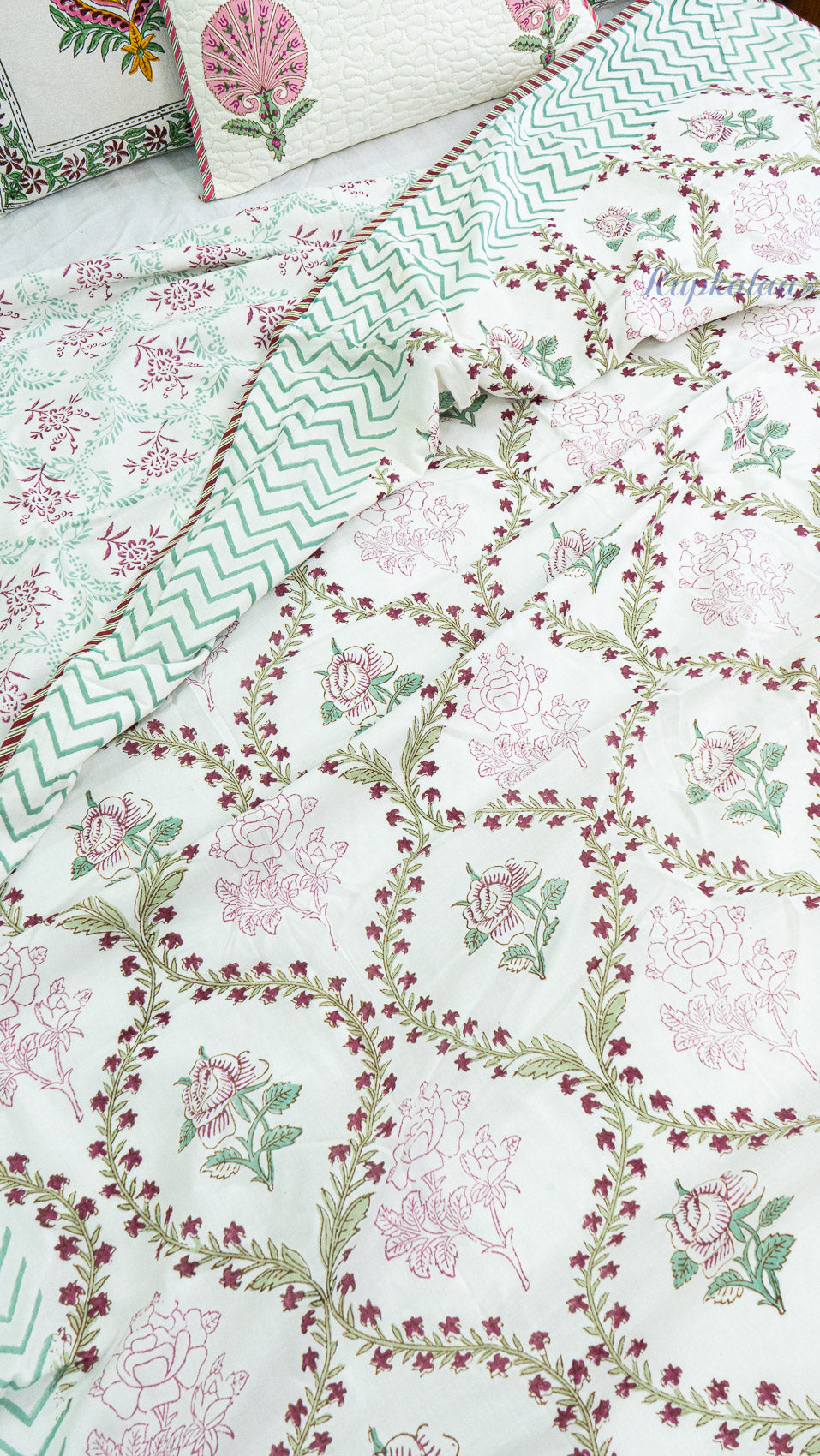 Blush Garden Reversible Single Bed Mulmul Dohar