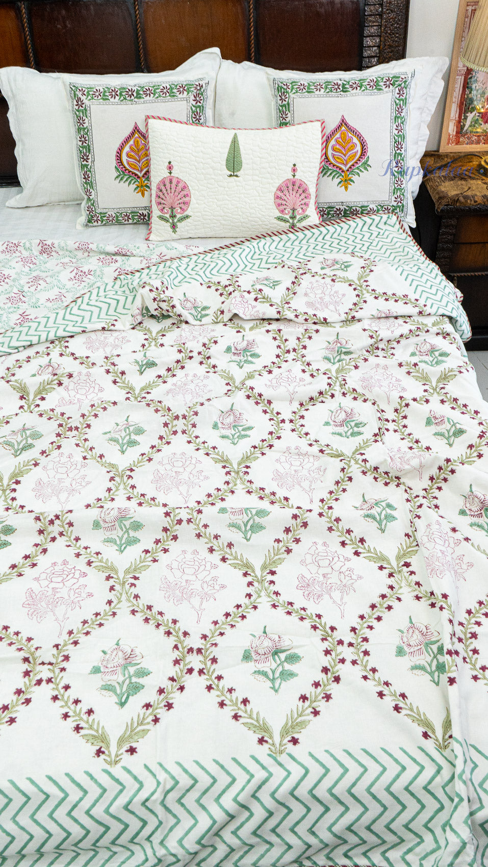 Blush Garden Reversible Single Bed Mulmul Dohar