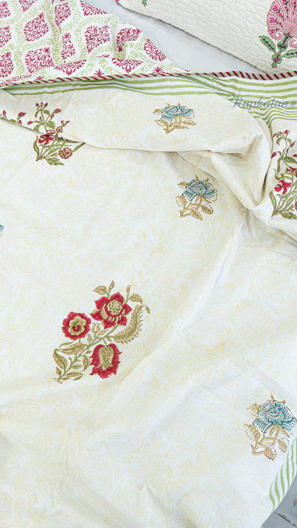 Agni Pushp Reversible Single Bed Mulmul Dohar