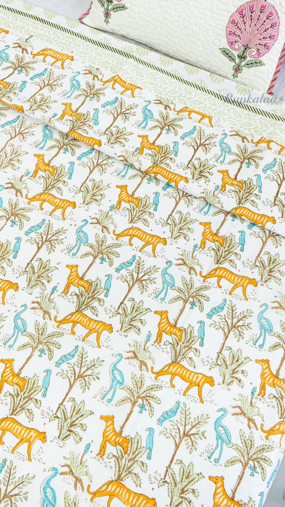 Van Bagh Reversible Single Bed Mulmul Dohar