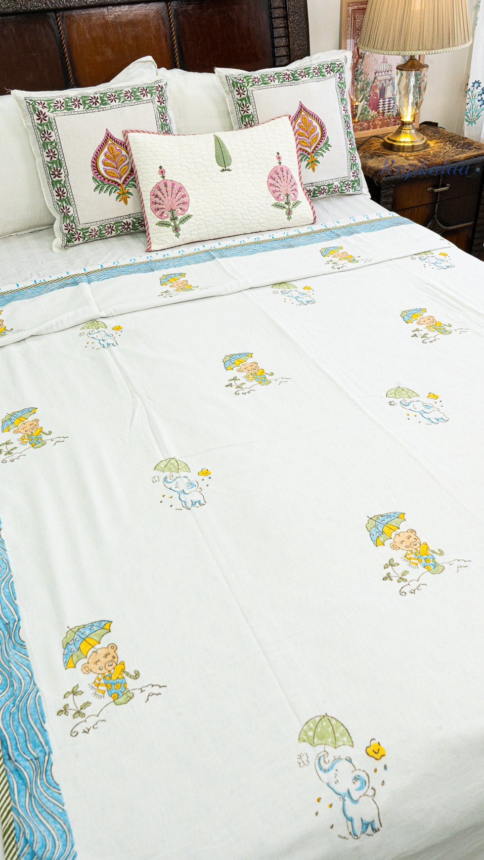 Gaj & Bhalu Reversible Single Bed Mulmul Dohar