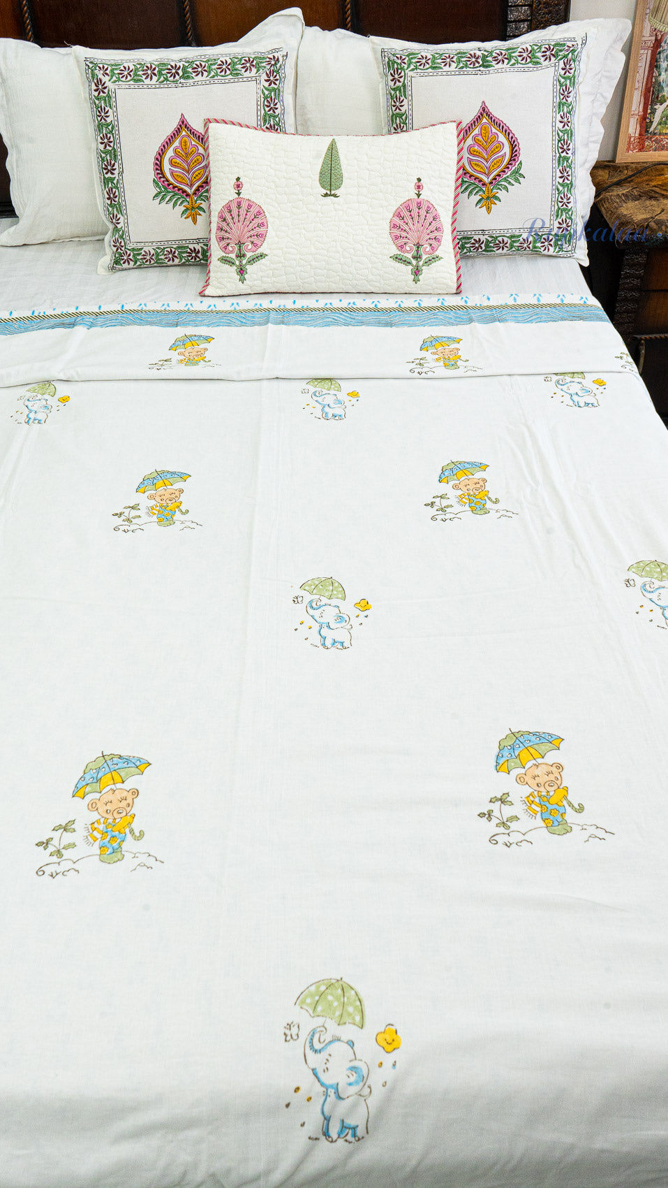 Gaj & Bhalu Reversible Single Bed Mulmul Dohar