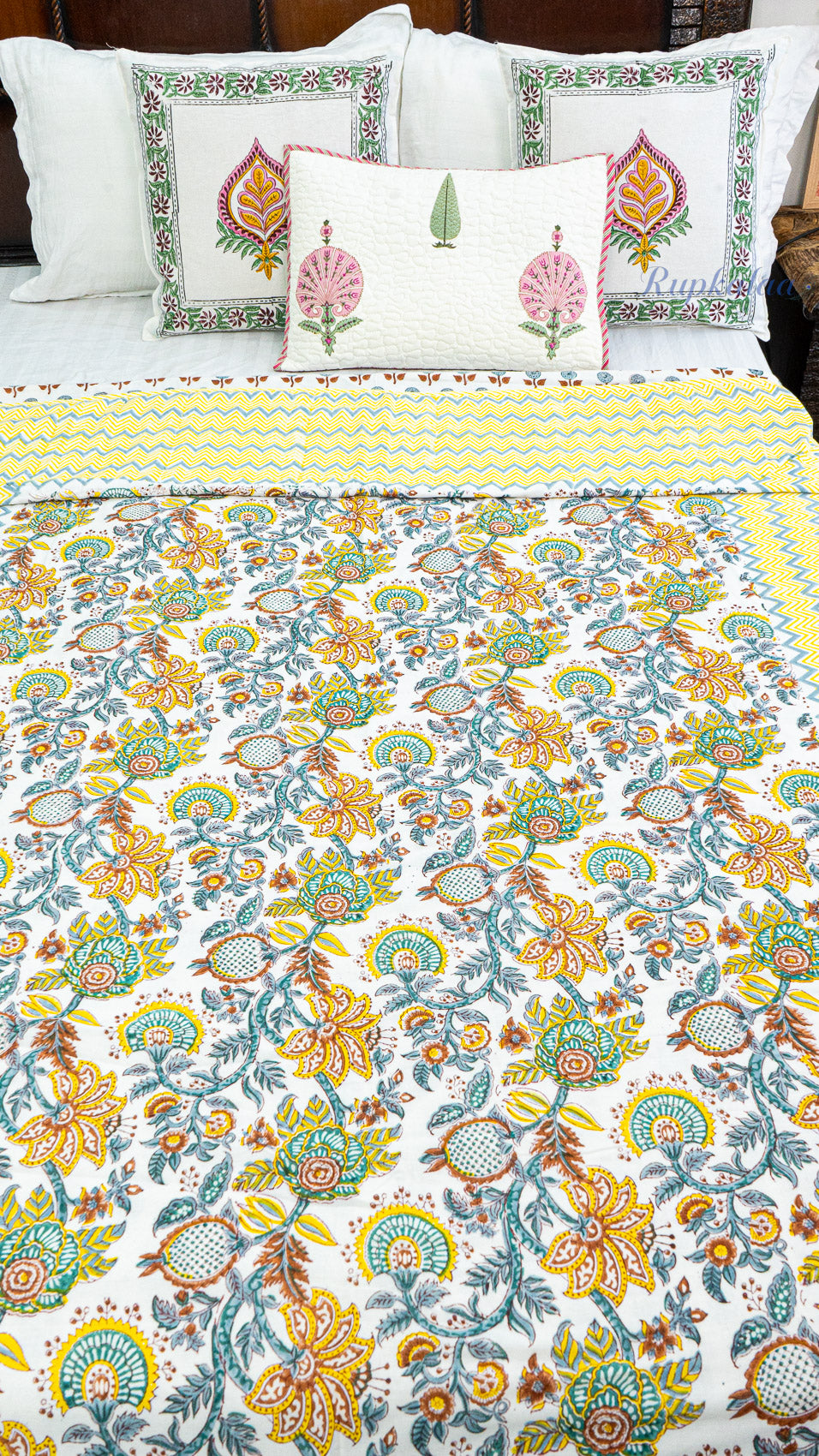 Bahaar Bagh Reversible Single Bed Mulmul Dohar