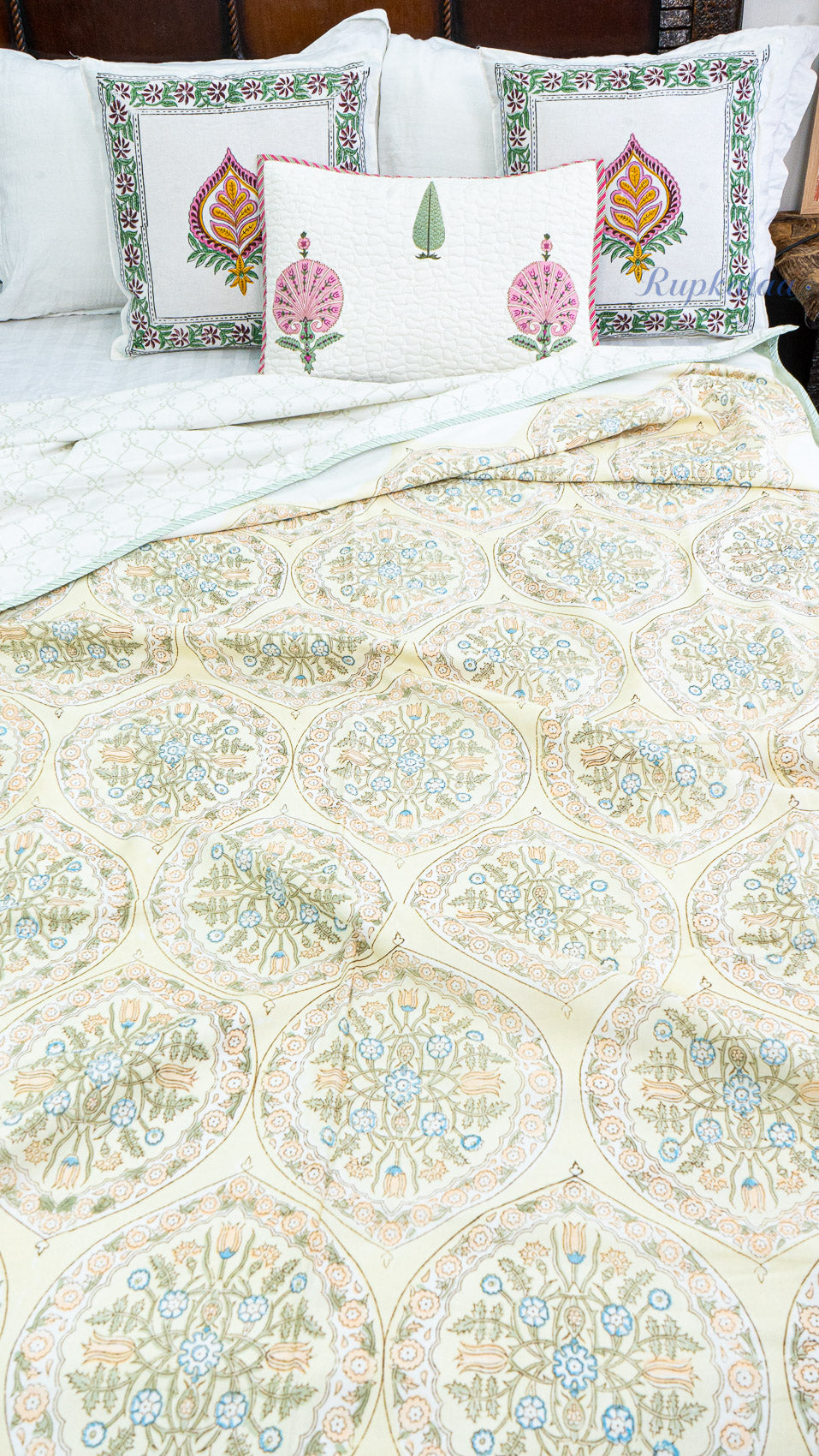 Pushp Rekha Reversible Single Bed Mulmul Dohar