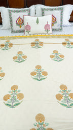 Golden Drift Reversible Double Bed Mulmul Dohar (Cream Base)