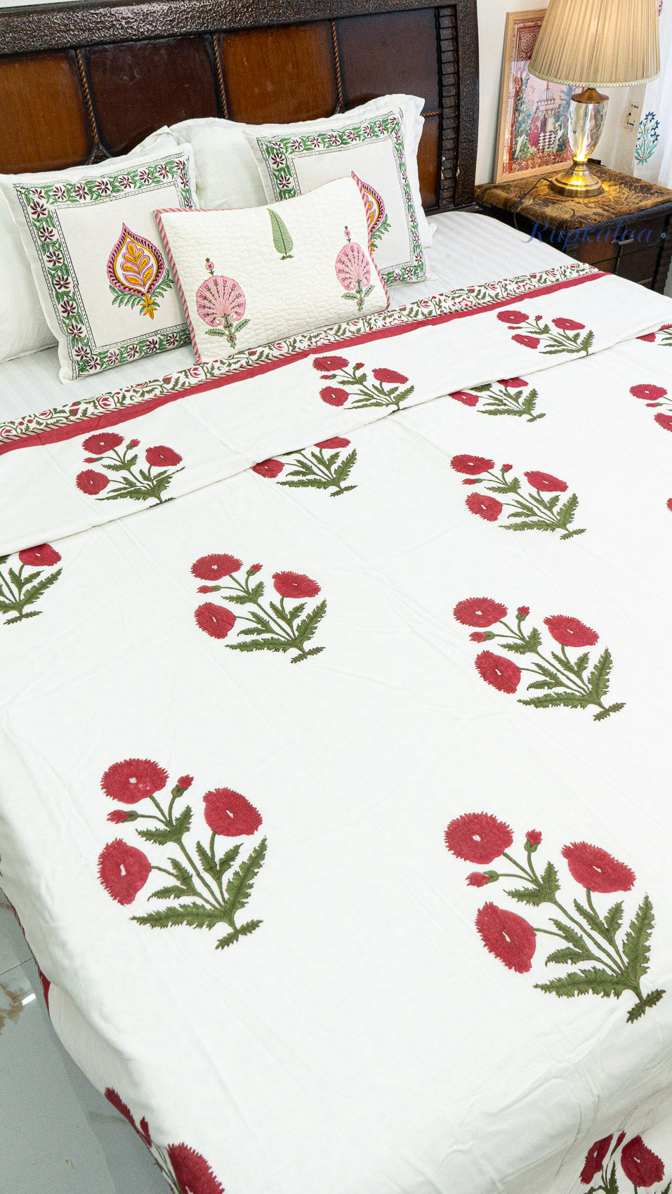 Crimson Calm Reversible Double Bed Mulmul Dohar