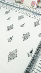 Aakar Reversible Double Bed Mulmul Dohar