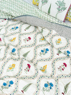 Karigar Bloom Reversible Mulmul Double Bed Quilt