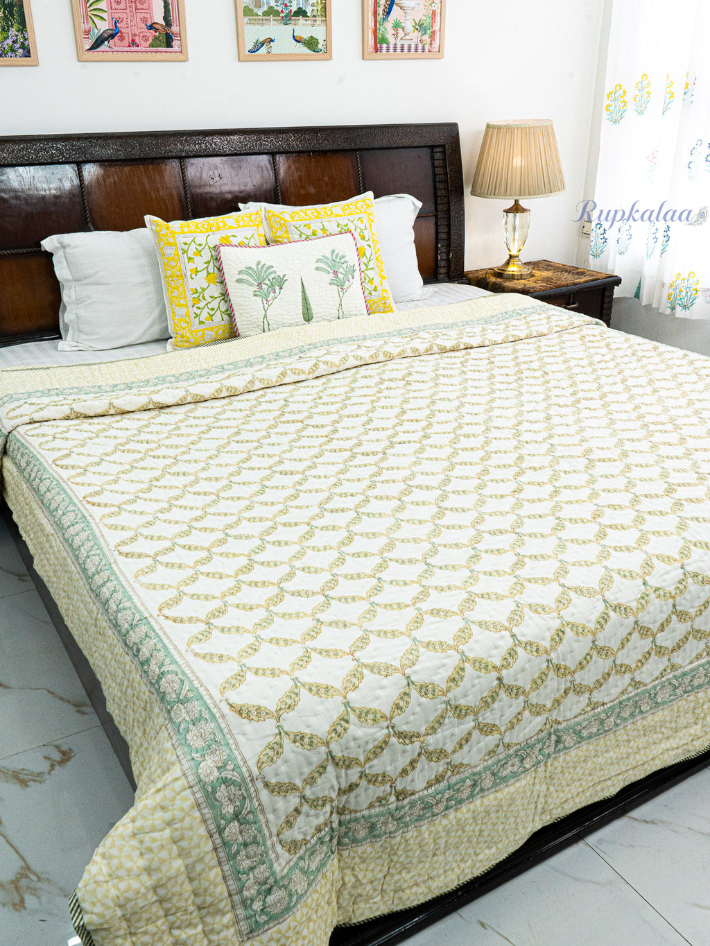 Pushp Jaal Reversible Mulmul Double Bed Quilt