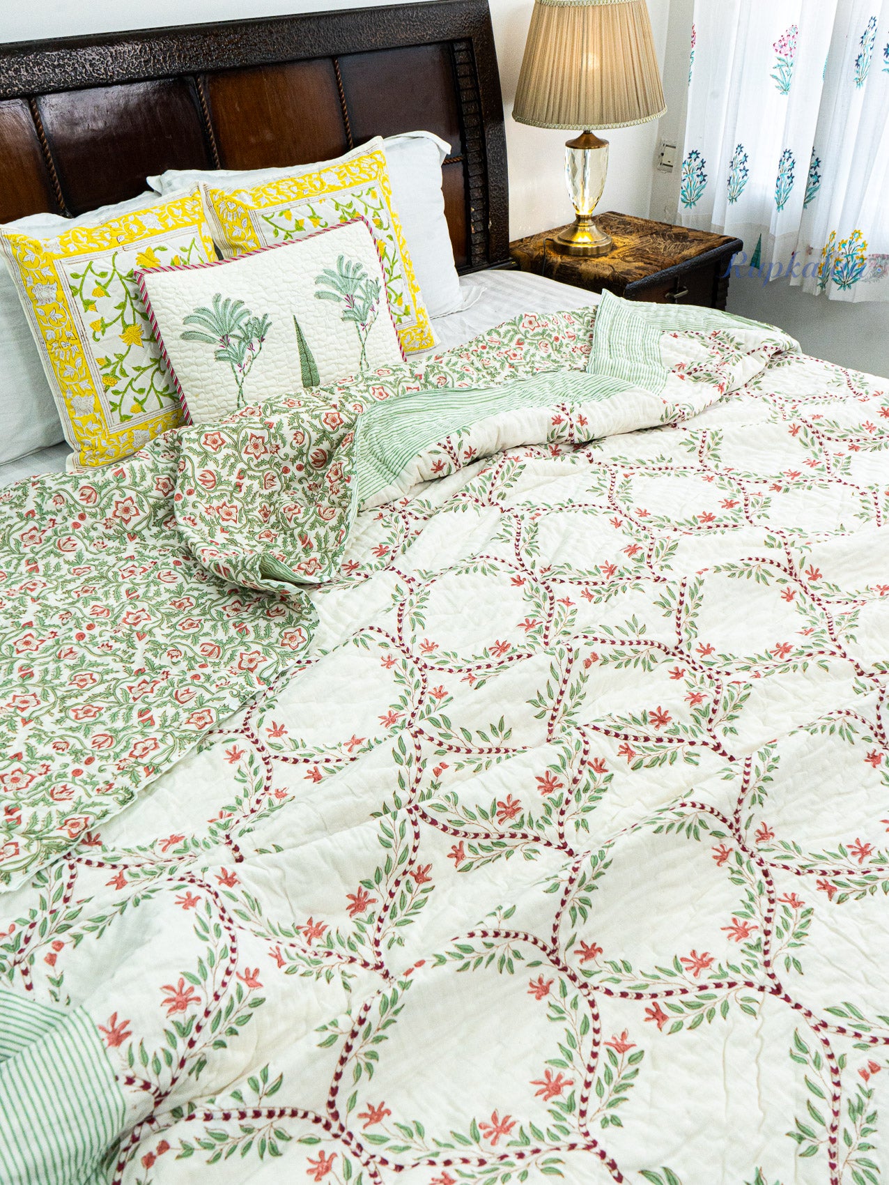 Jaal Rekha Reversible Mulmul Double Bed Quilt
