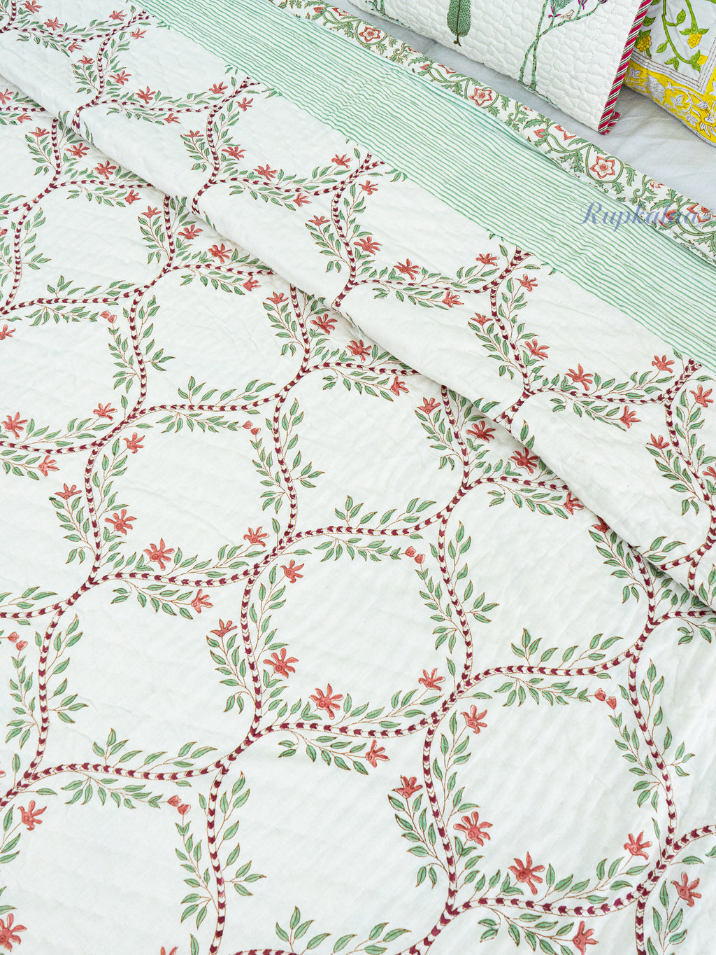 Jaal Rekha Reversible Mulmul Double Bed Quilt