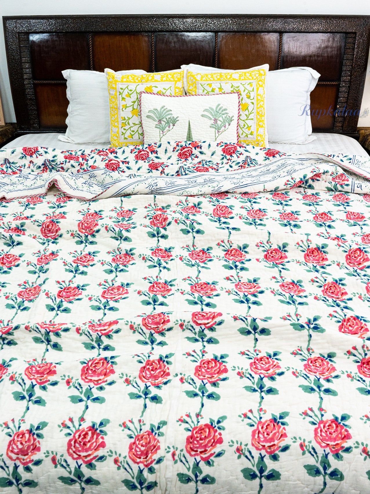 Gulaabo Reversible Mulmul Double Bed Quilt