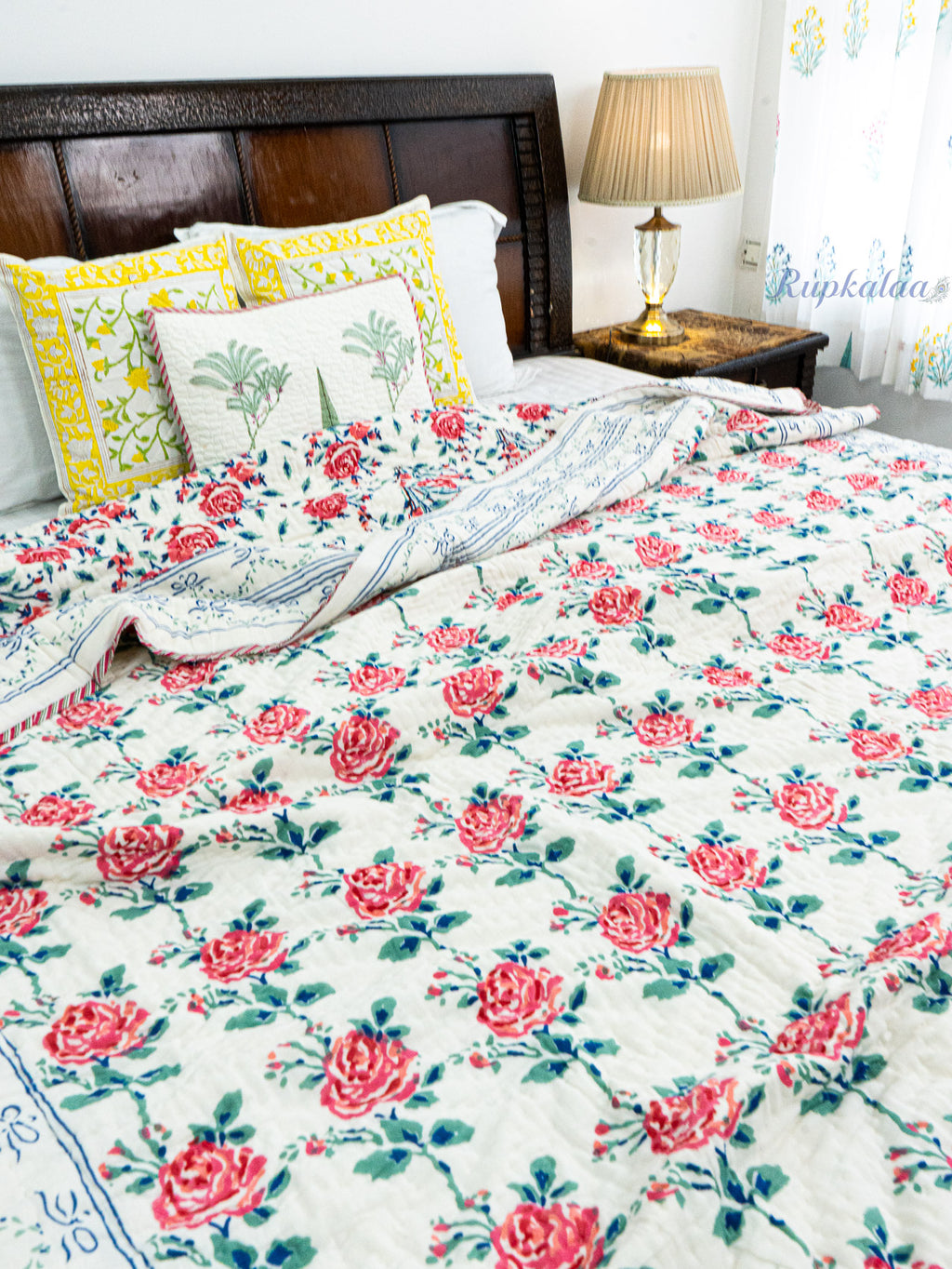 Gulaabo Reversible Mulmul Double Bed Quilt