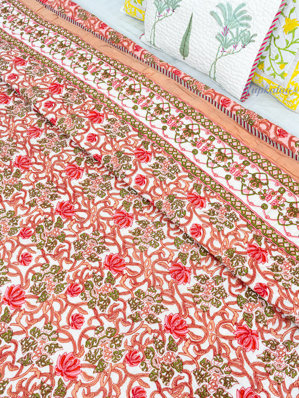 Sindoor Reversible Mulmul Double Bed Quilt