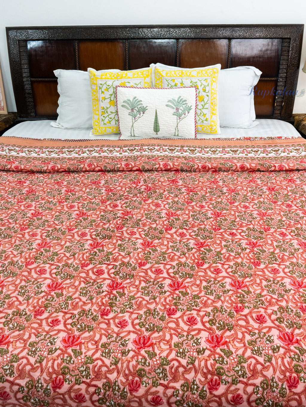 Sindoor Reversible Mulmul Double Bed Quilt