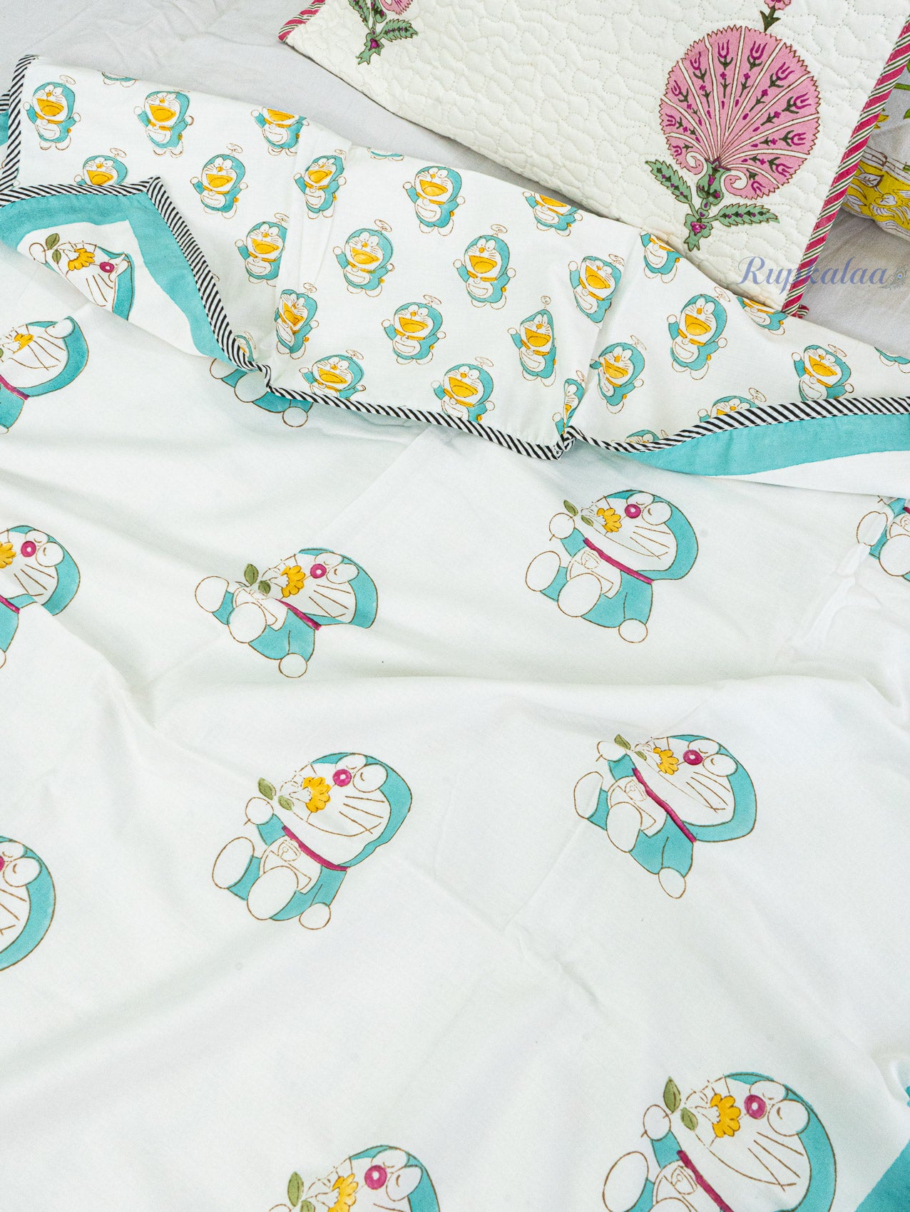 Doraemon Reversible Hand Block Mulmul Dohar