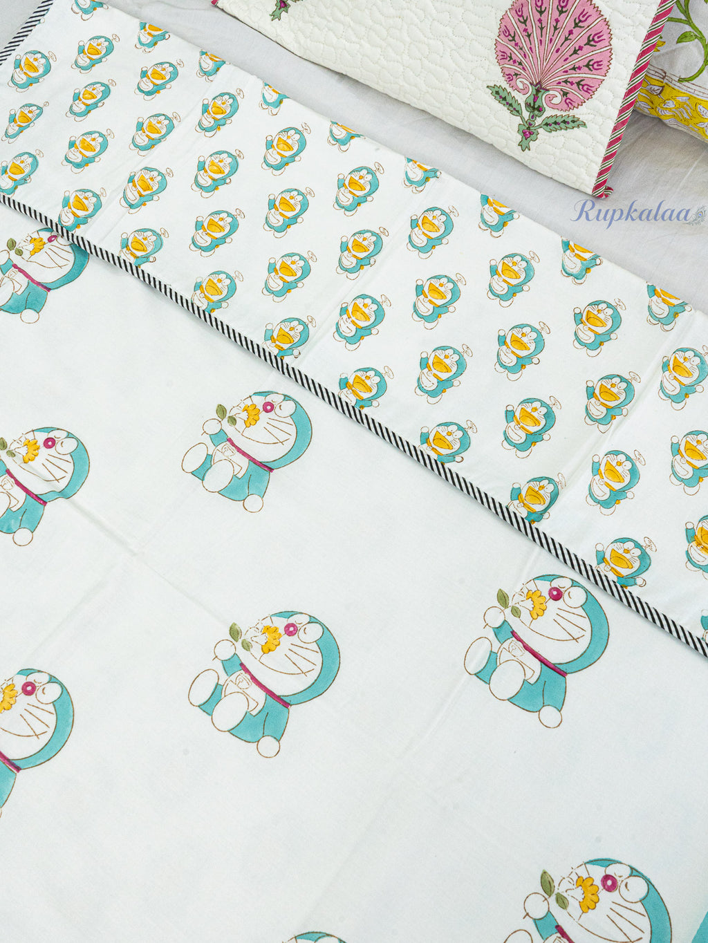 Doraemon Reversible Hand Block Mulmul Dohar