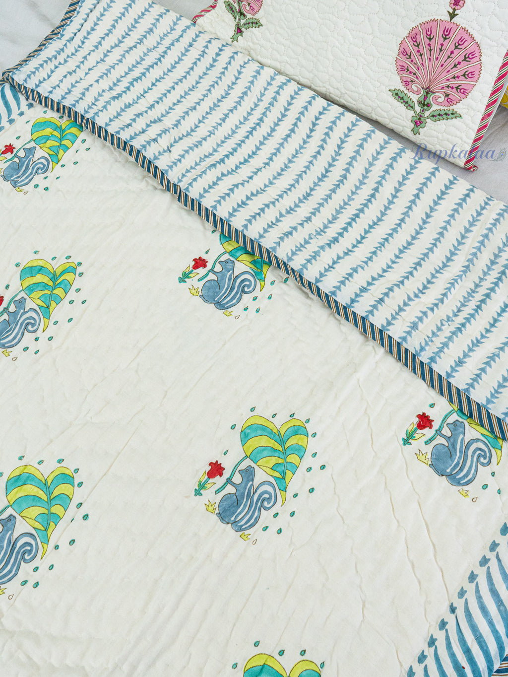 Gilloo Hand Block Reversible Mulmul Baby Quilt